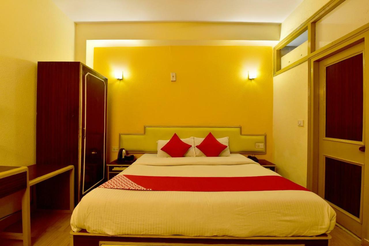 Hotel Oyo 19766 Palace 3*