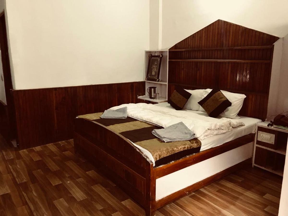 Hotel Royal Hadimba Palace Manali (Himachal Pradesh)