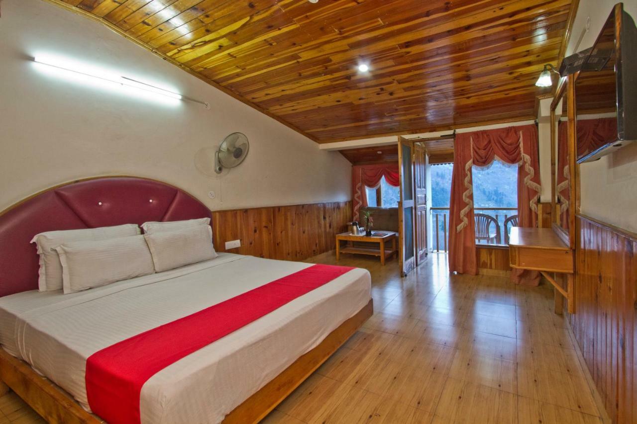Resort Sarthak Resorts-reside In Nature With View, 9 Kms From Mall Road 3*