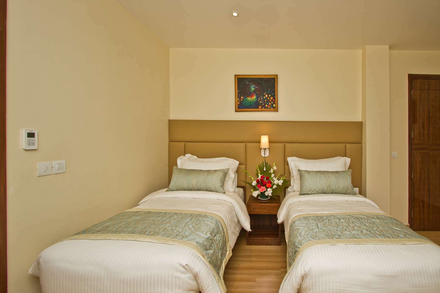 Western Himalyan Monal Manali (Himachal Pradesh)