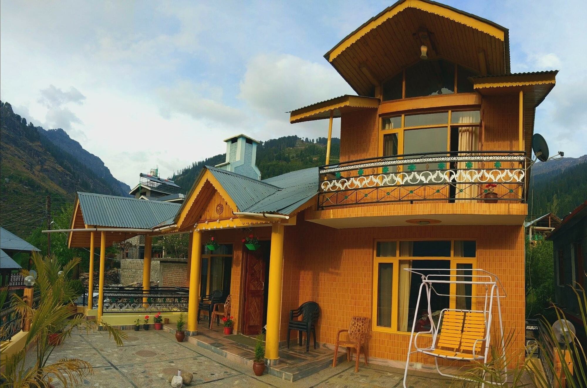 Homestay Snow Heaven *