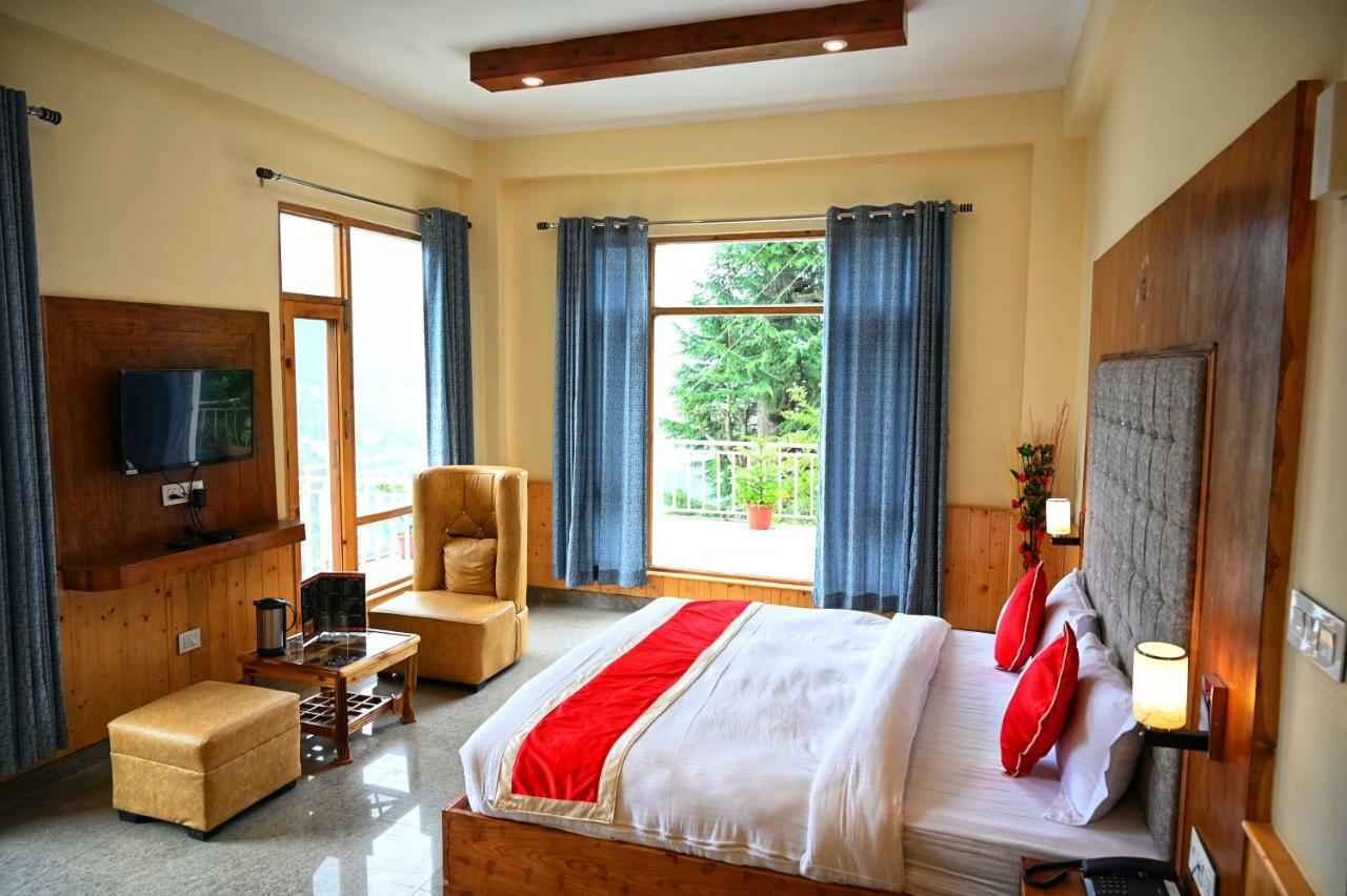 Highq Hotel 3*