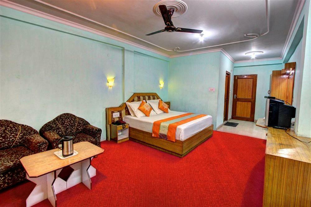 Oyo 23522 River View 3*