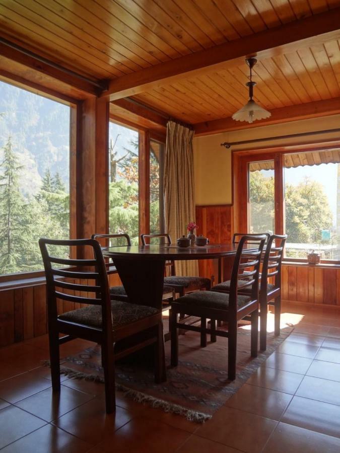 Guest house Retreat Cottages