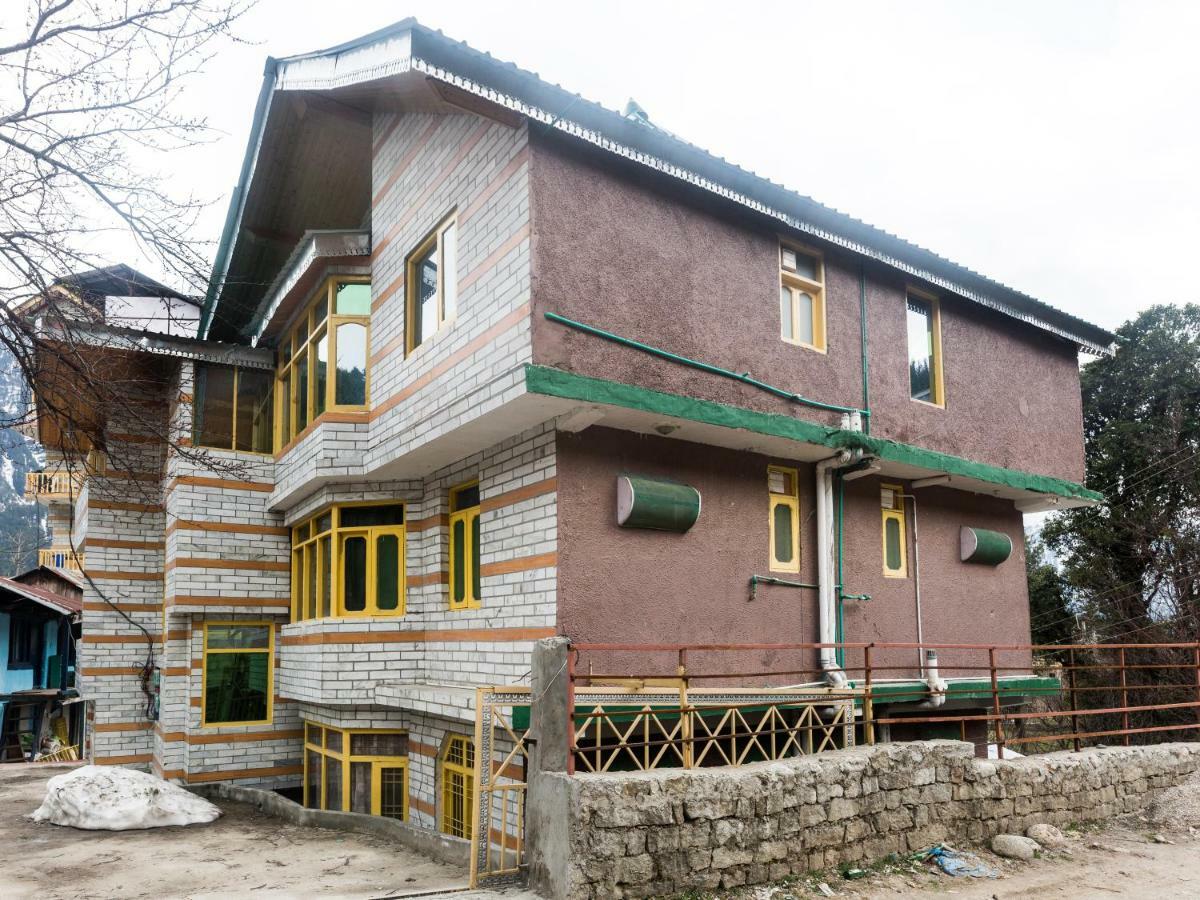 Oyo 9556 Ancoram Hotel Manali (Himachal Pradesh)