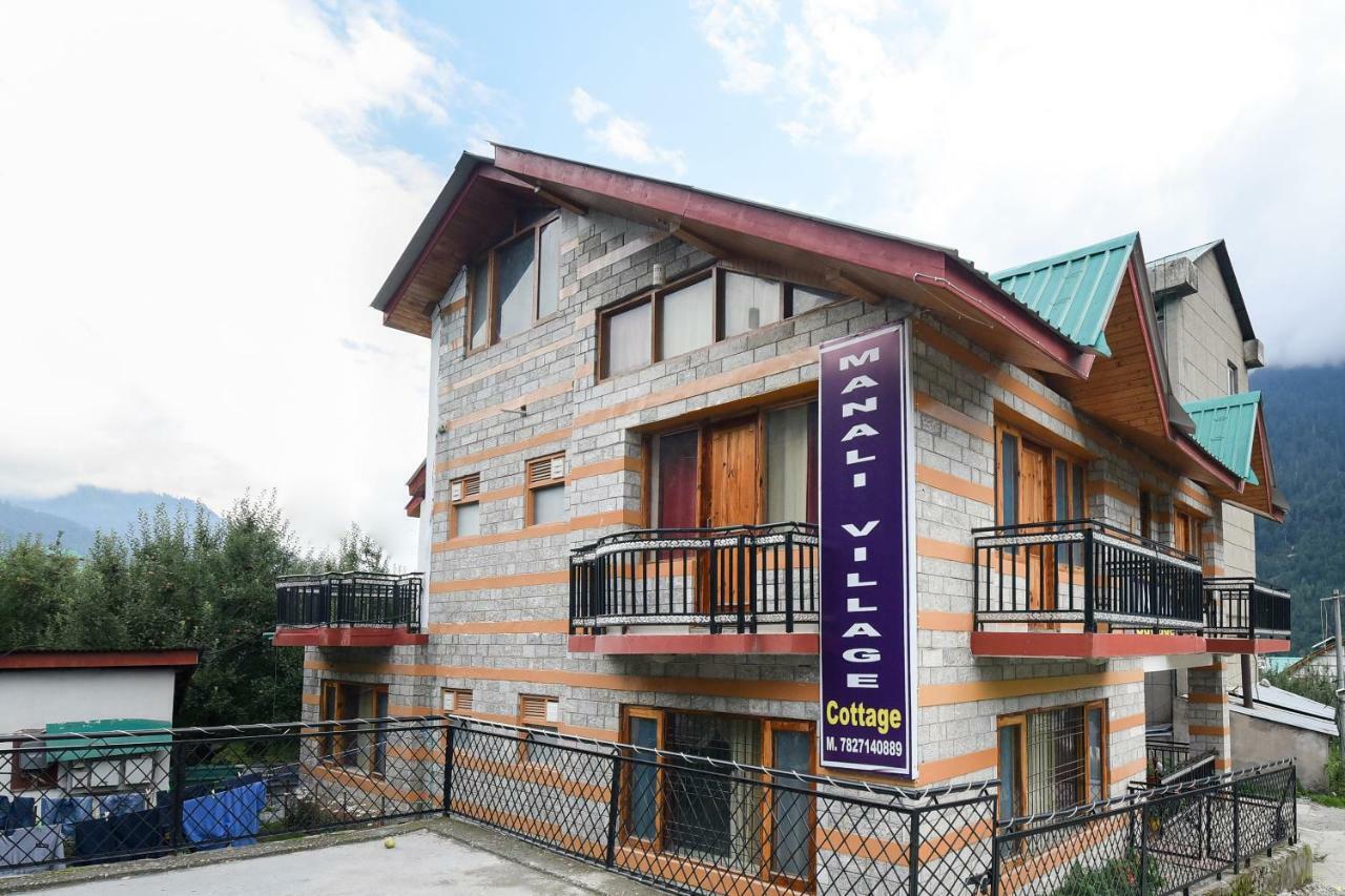 Hotel Oyo 7007 Village Manali (Himachal Pradesh)