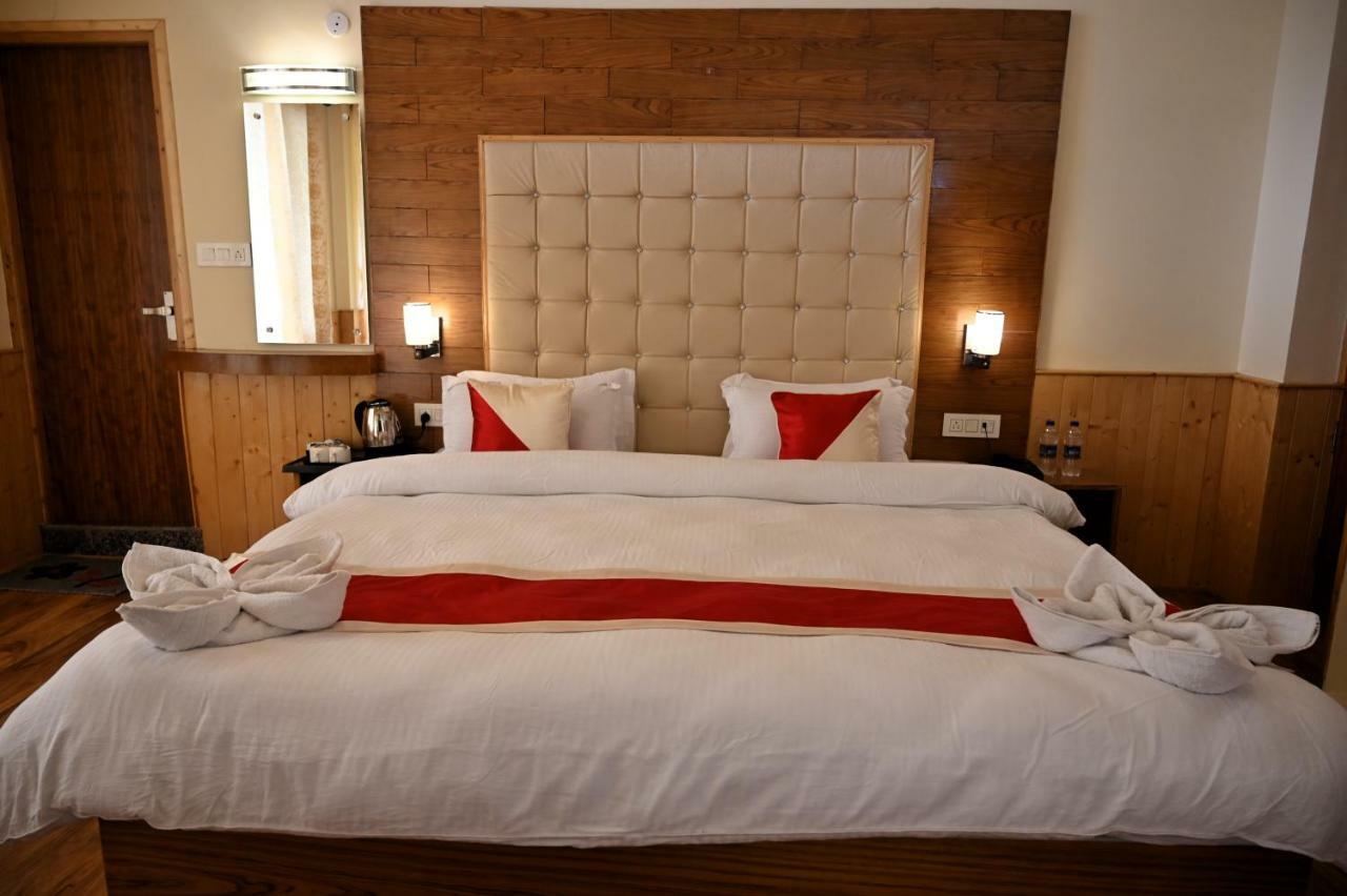 Hotel Highq