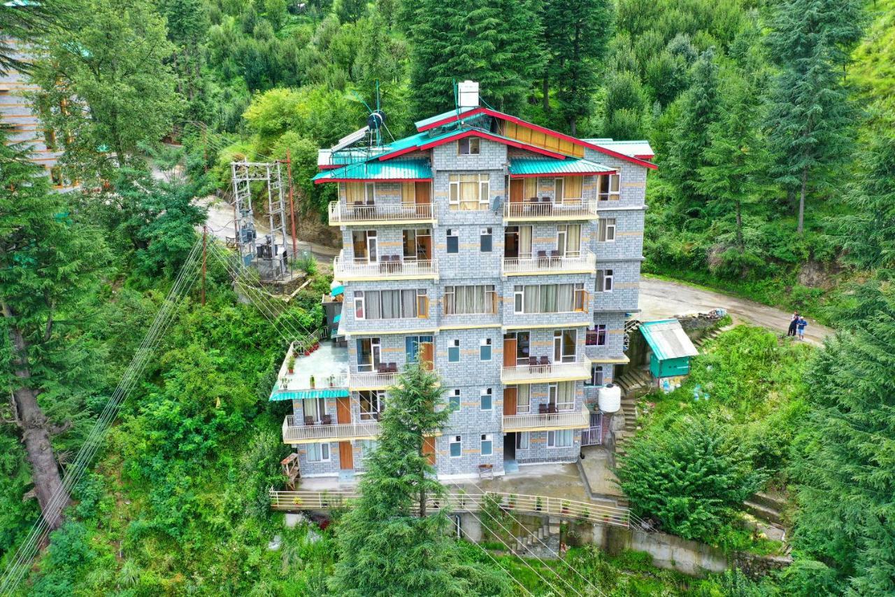 Highq 3* Manali (Himachal Pradesh)