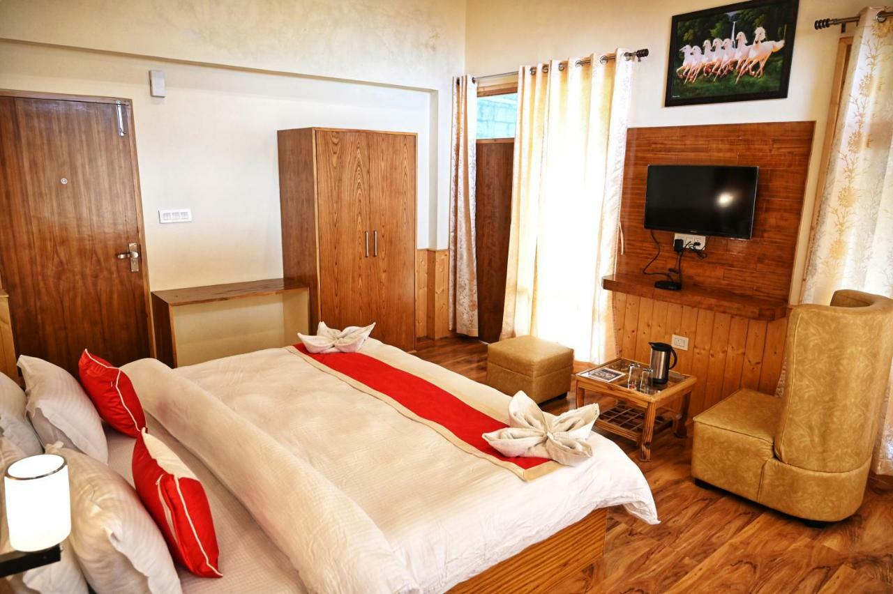 Hotel Highq