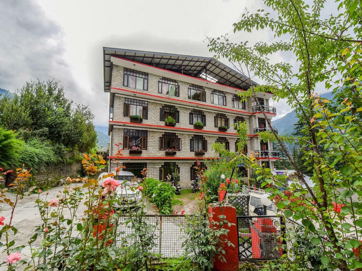 Oyo 33096 Chandertal Hotel 3*