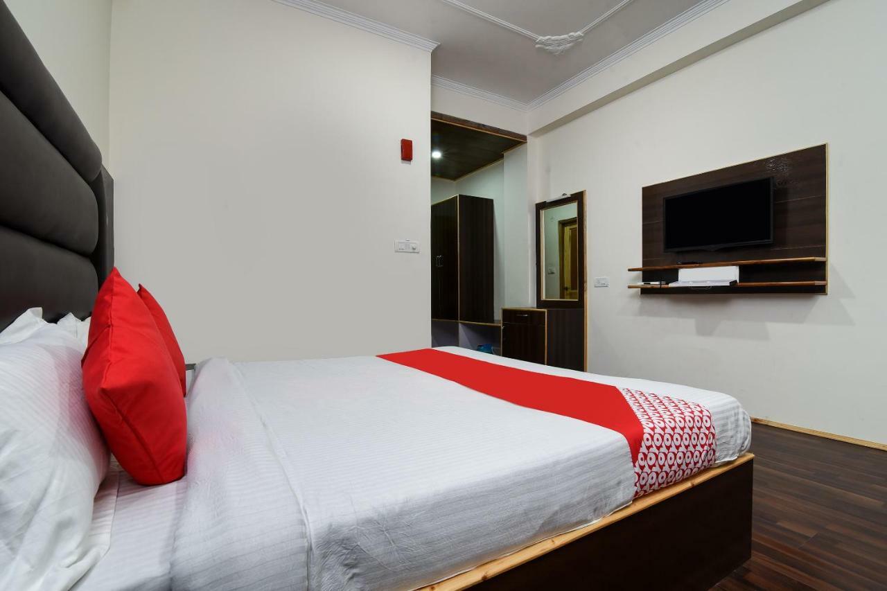 Oyo 15699 Conifer 3* Manali (Himachal Pradesh)