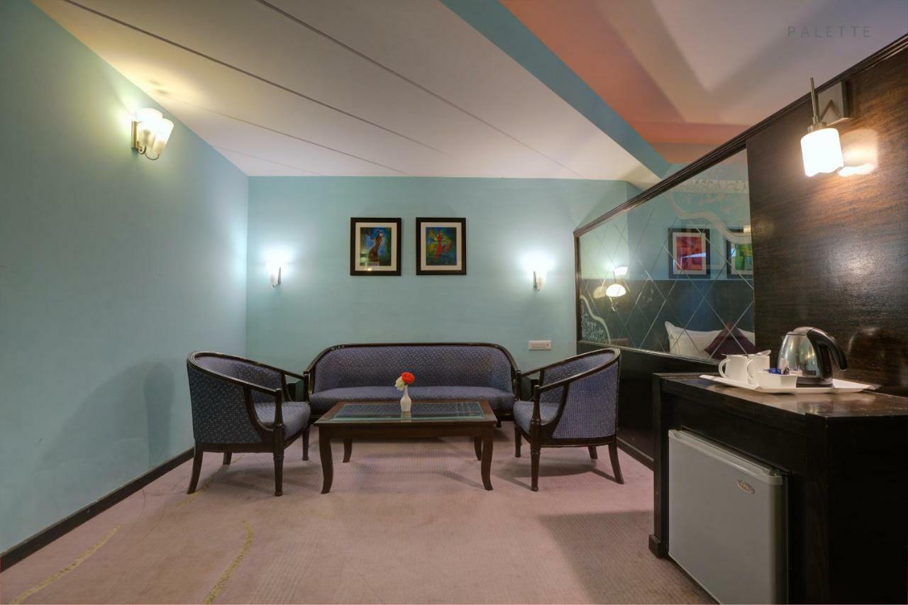 Palette - The River Crescent Hotel 4*