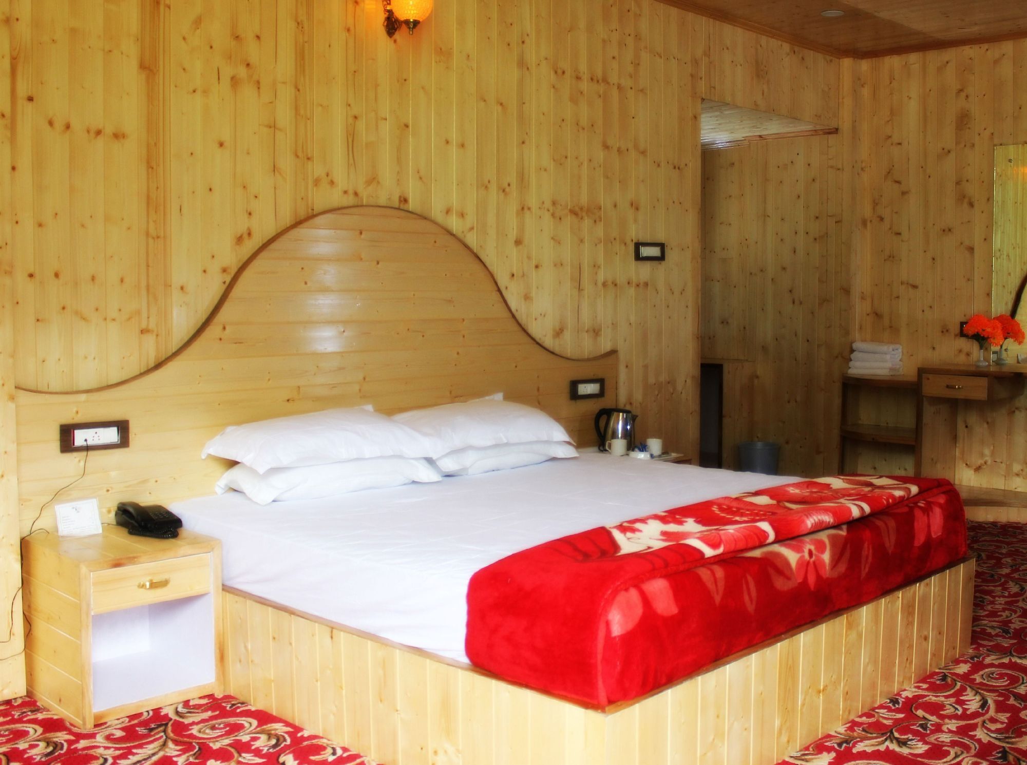 Imperial Palace 3* Manali (Himachal Pradesh)