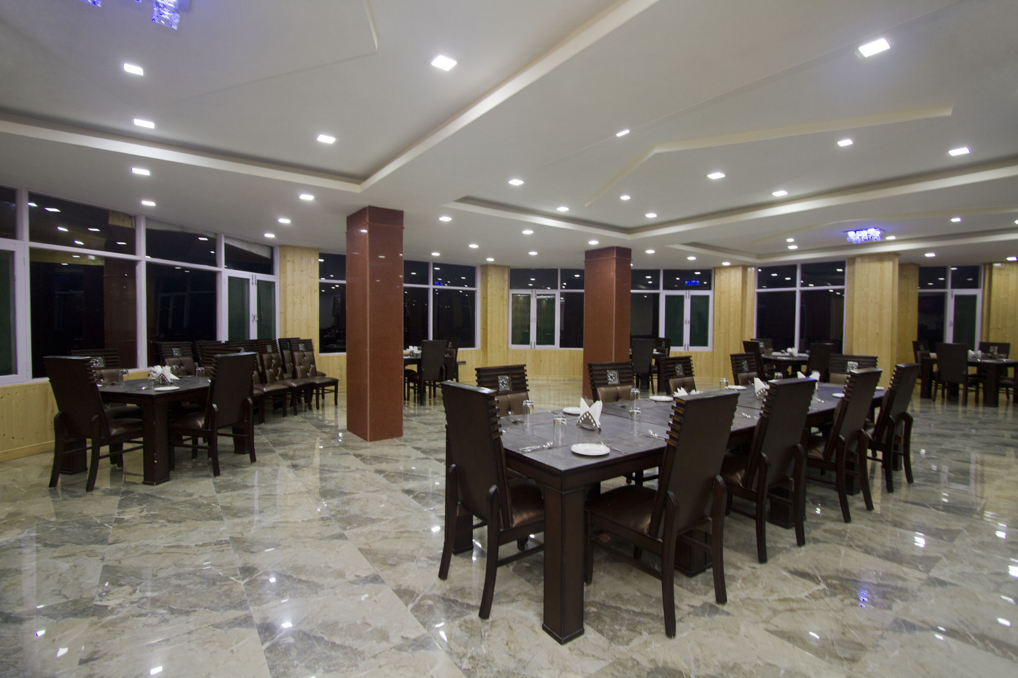 Resort Adb Snow Touch Manali (Himachal Pradesh)