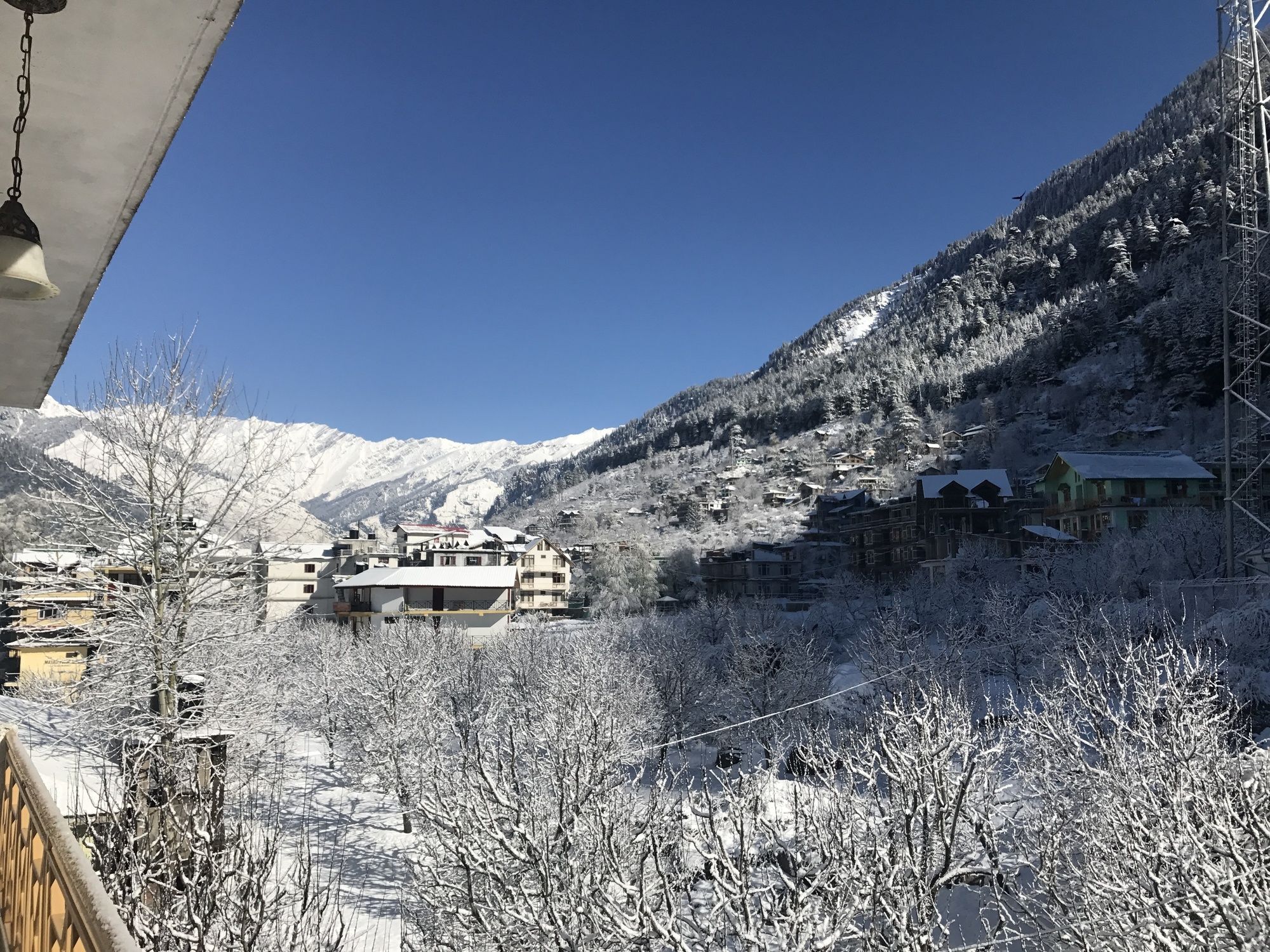 Apple Paradise Hotel 4*