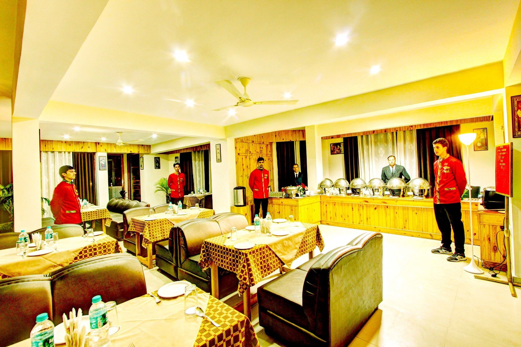 Apple Paradise Hotel Manali (Himachal Pradesh)