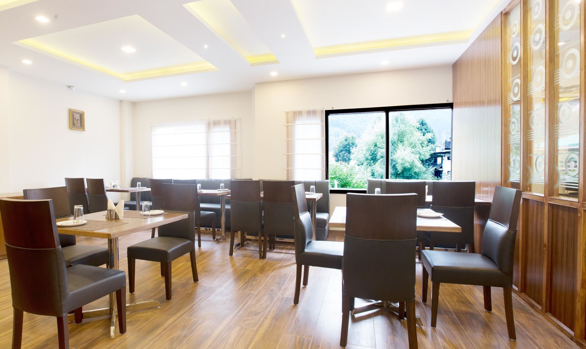Hotel Treebo Sc Residency Manali (Himachal Pradesh)