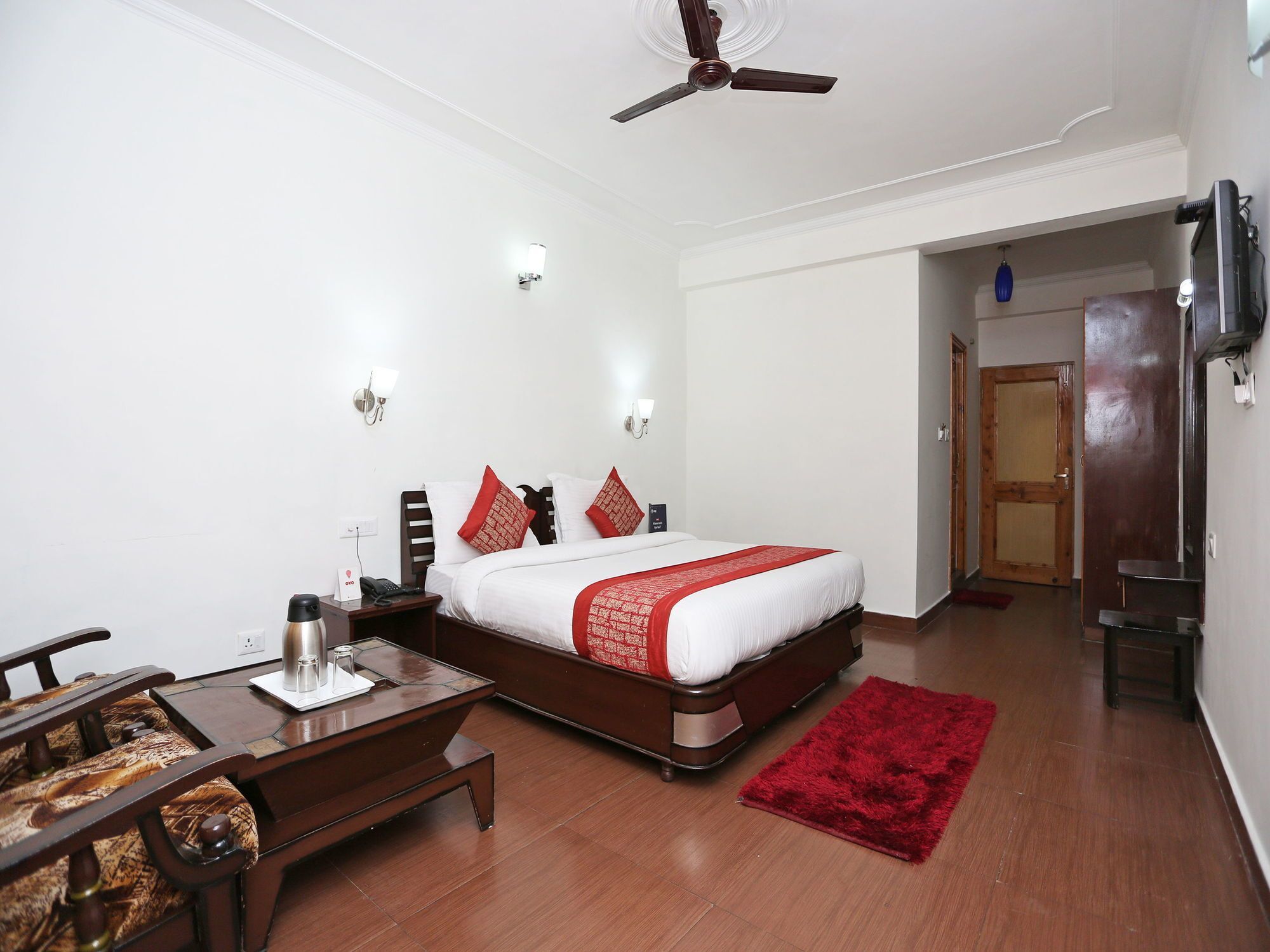 Oyo 9684 Rudra Palace Hotel 3*