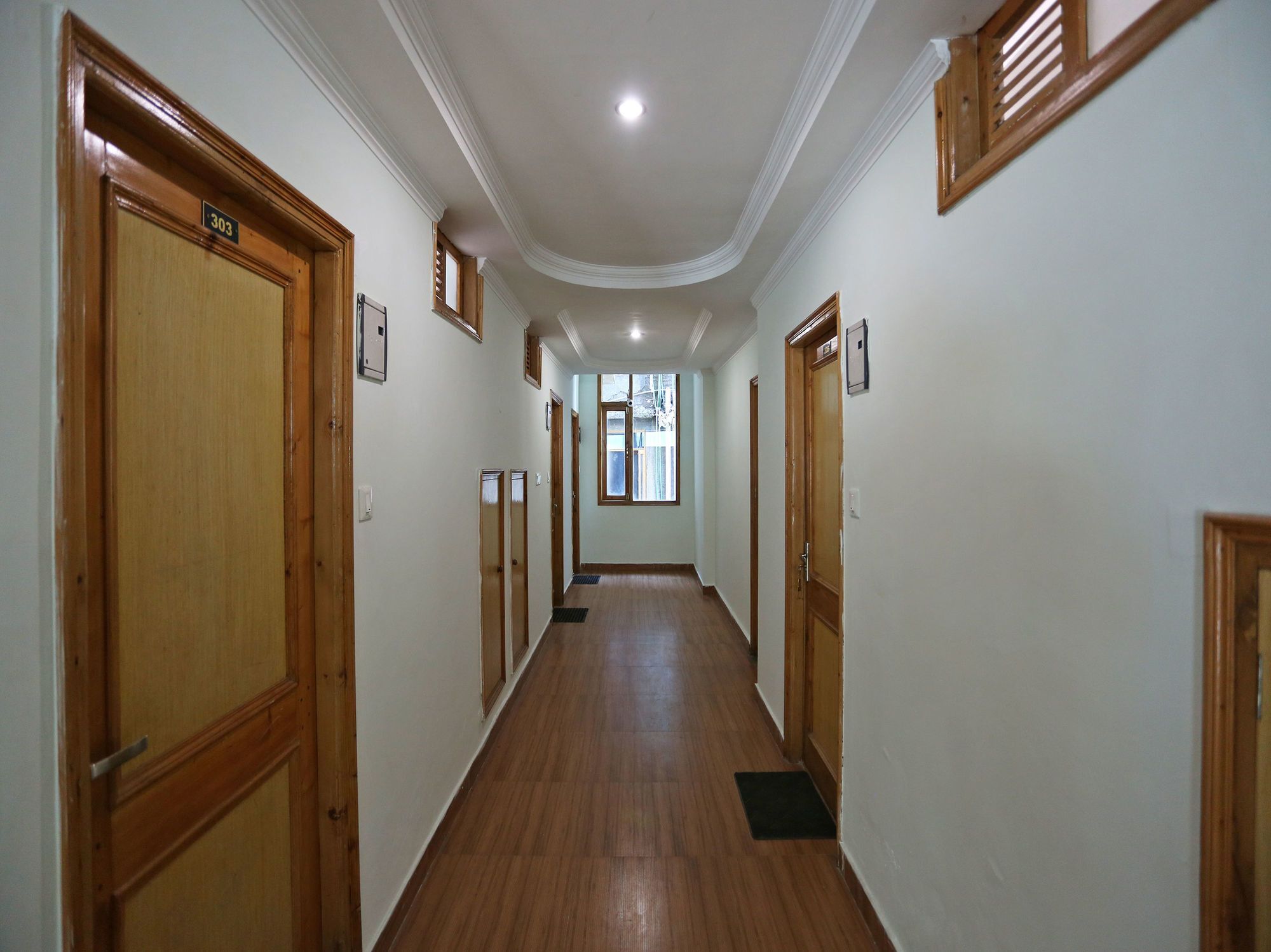 Oyo 9684 Rudra Palace Hotel