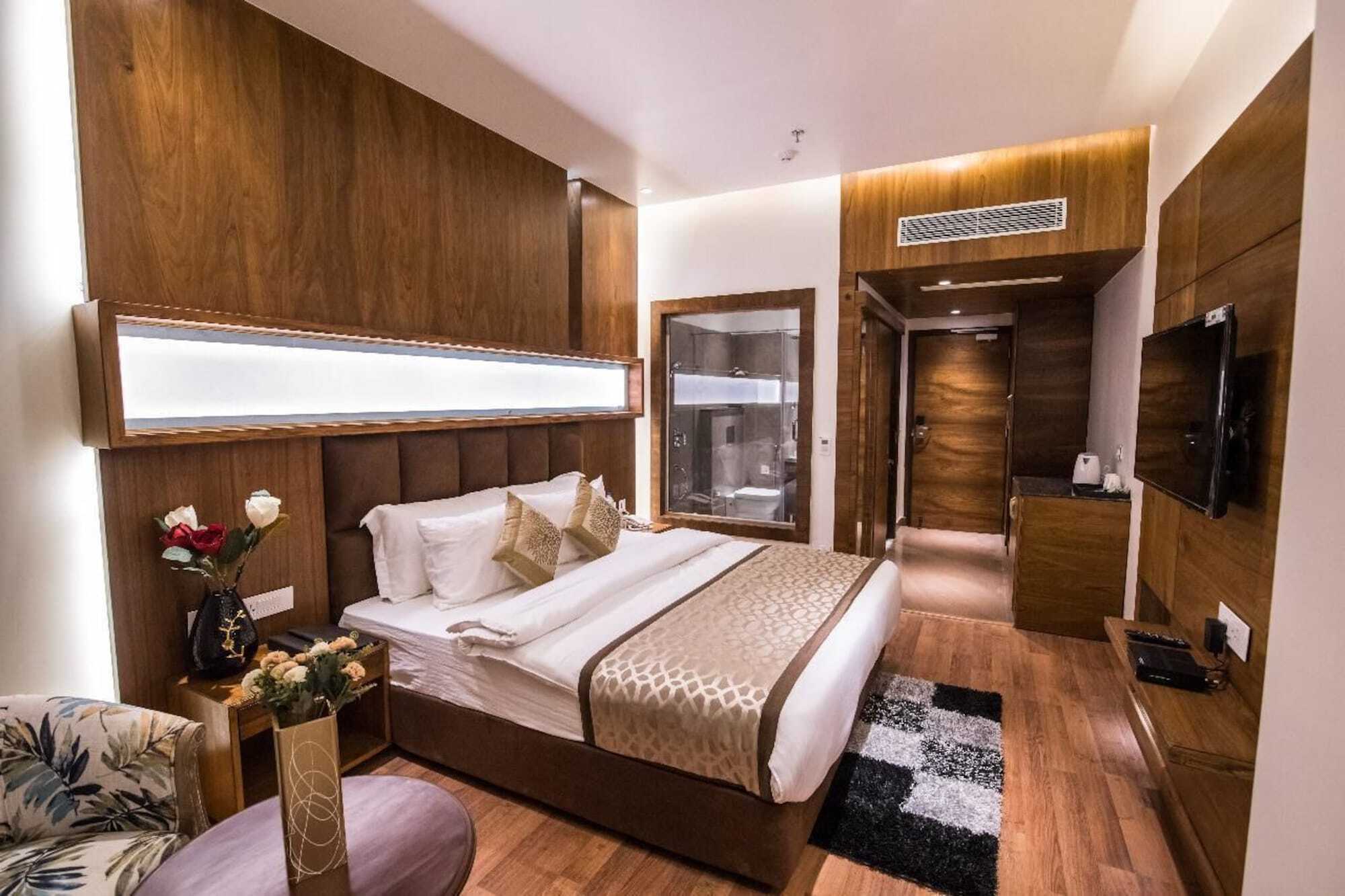 Coral And Hotel 3*