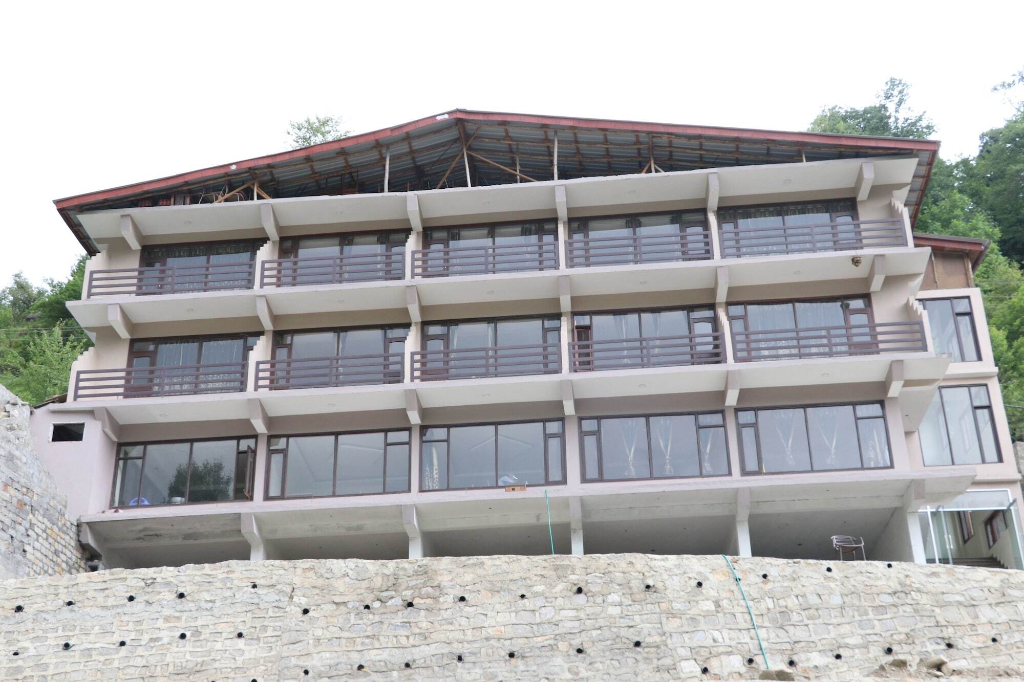 Tara Hotel