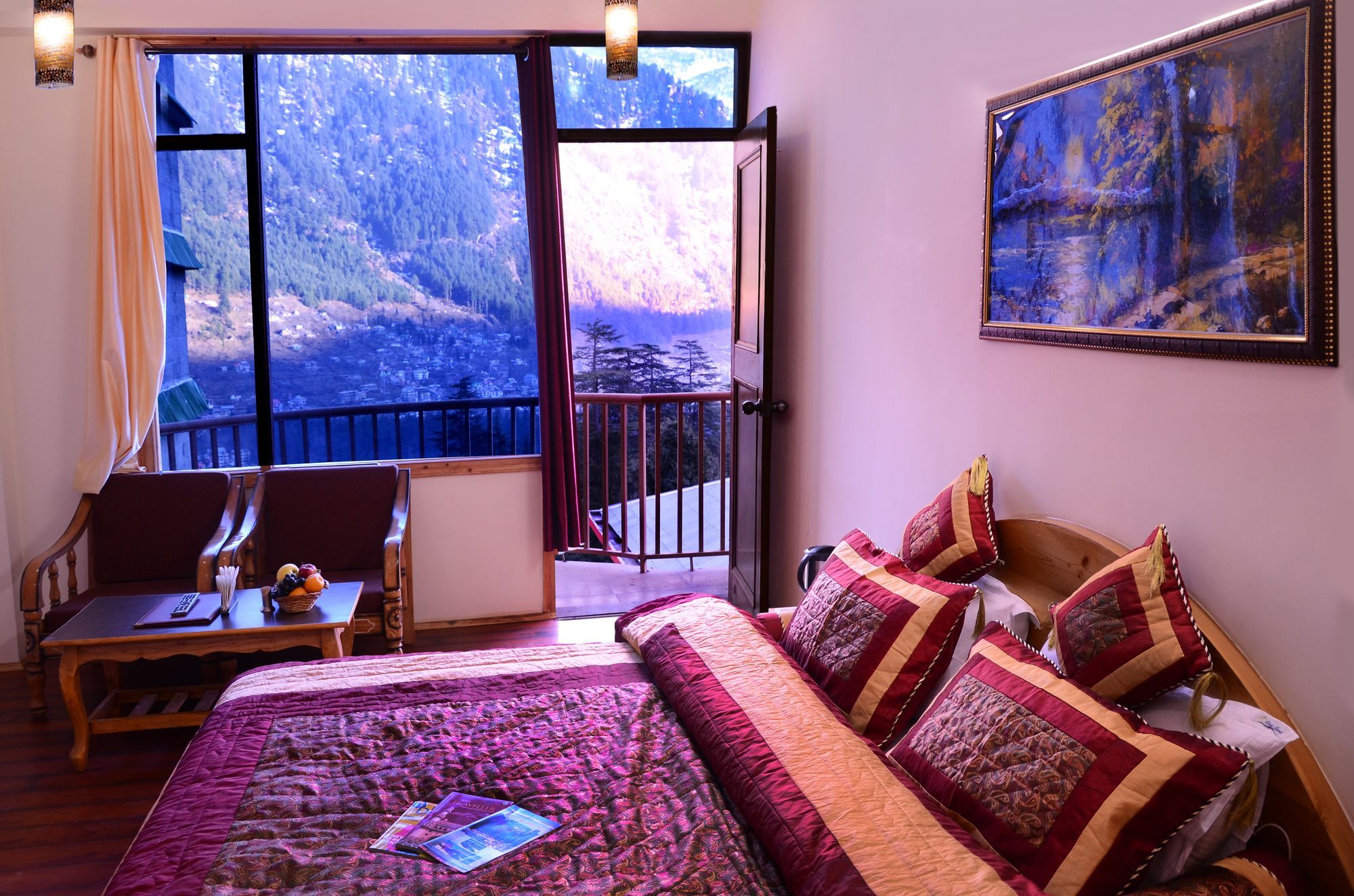 Utopia & Manali (Himachal Pradesh)
