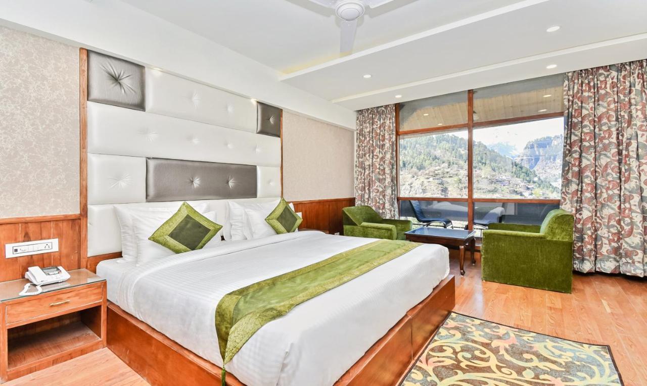 Snowcrests Manor Hotel Manali (Himachal Pradesh)