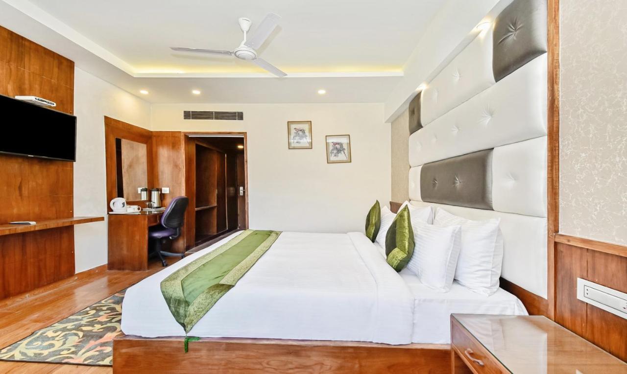 Snowcrests Manor 4* Manali (Himachal Pradesh)