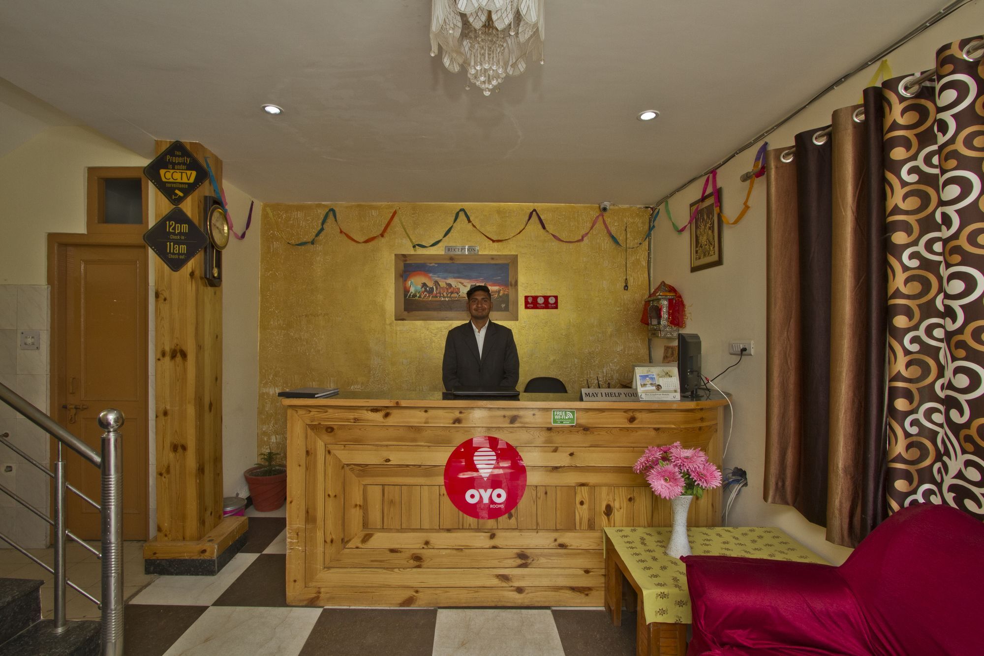 Hotel Oyo 207 Chichoga Hills Manali (Himachal Pradesh)