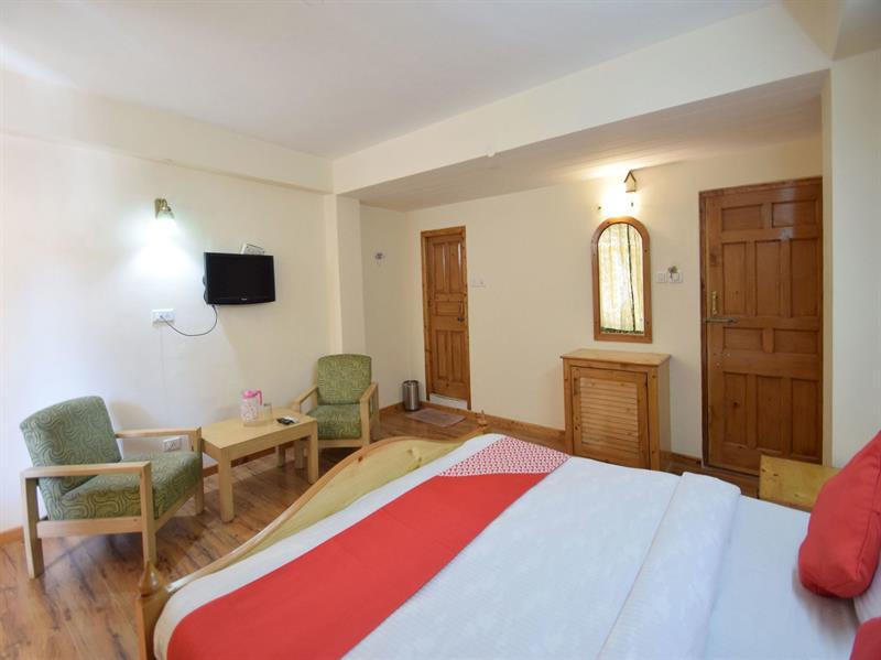 Hotel Oyo 11552 Rising Star