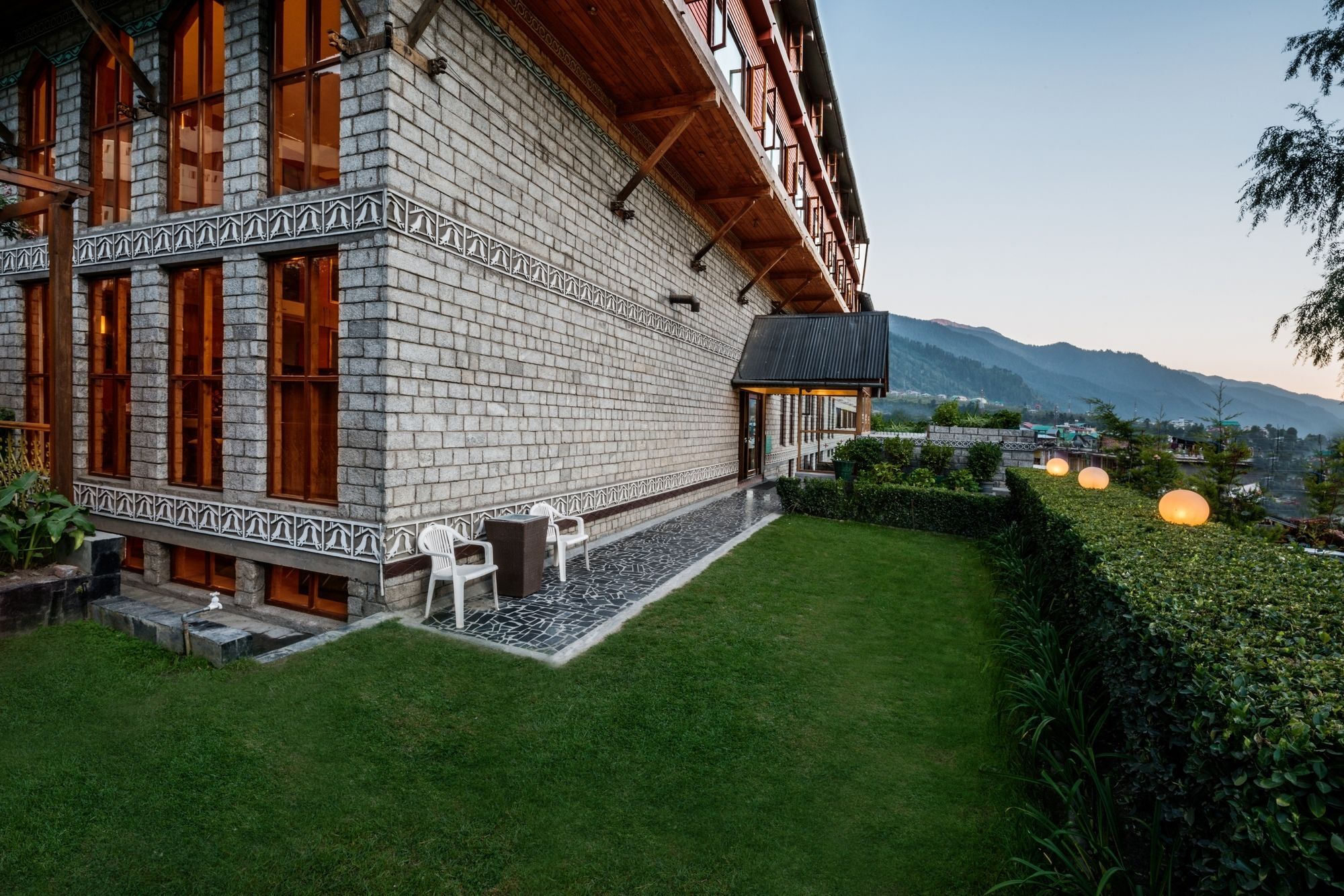 Honeymoon 3* Manali (Himachal Pradesh)