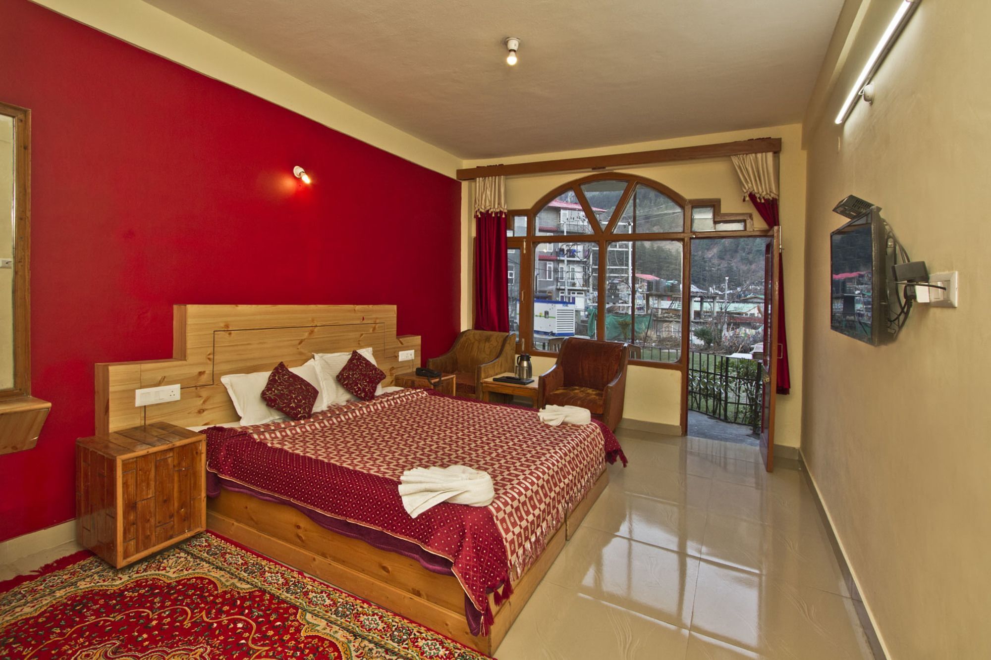 Himanshu Hotel