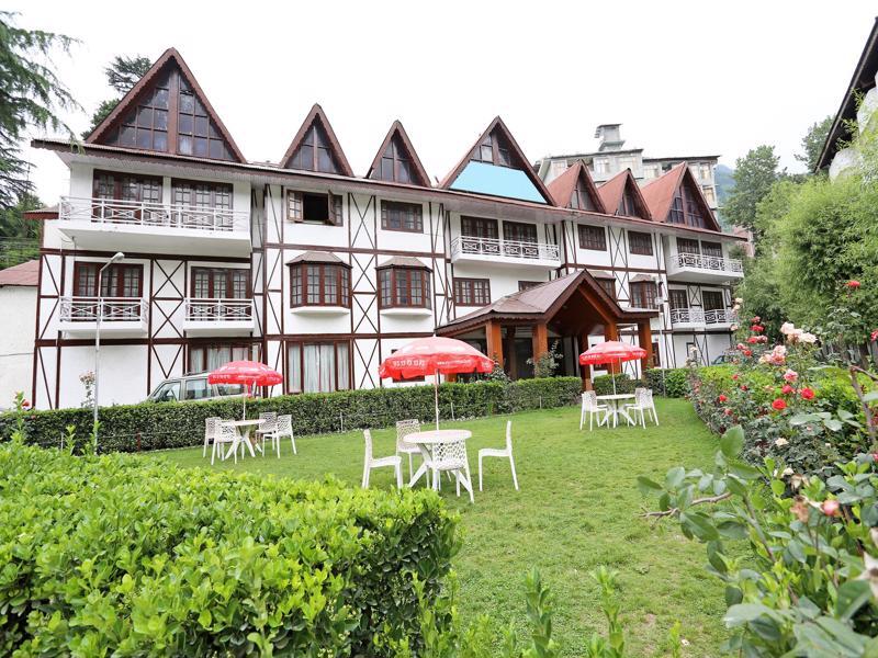 Hotel Oyo 8606 Snow Princess 3*