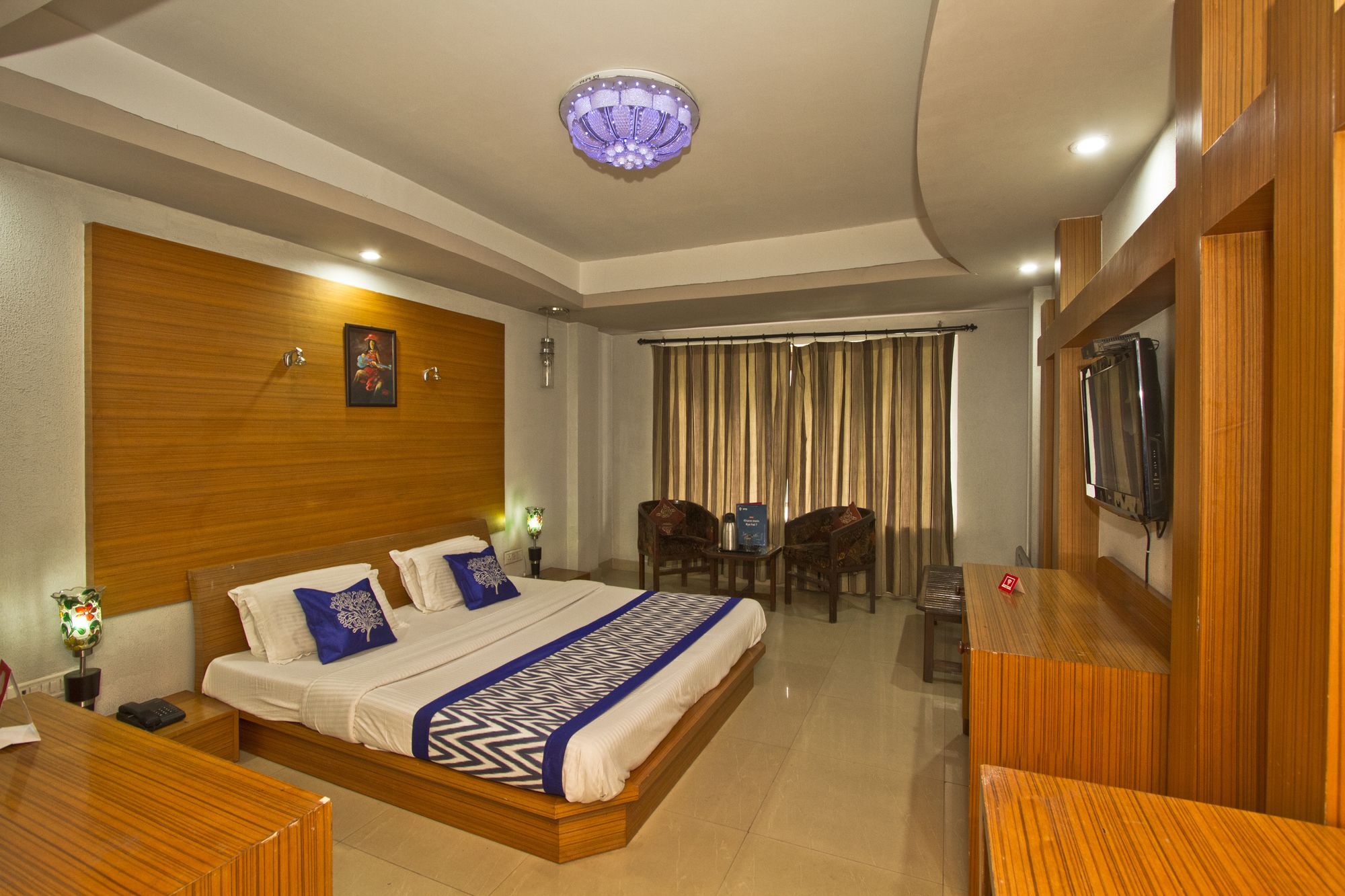 Oyo 8606 Snow Princess Hotel Manali (Himachal Pradesh)
