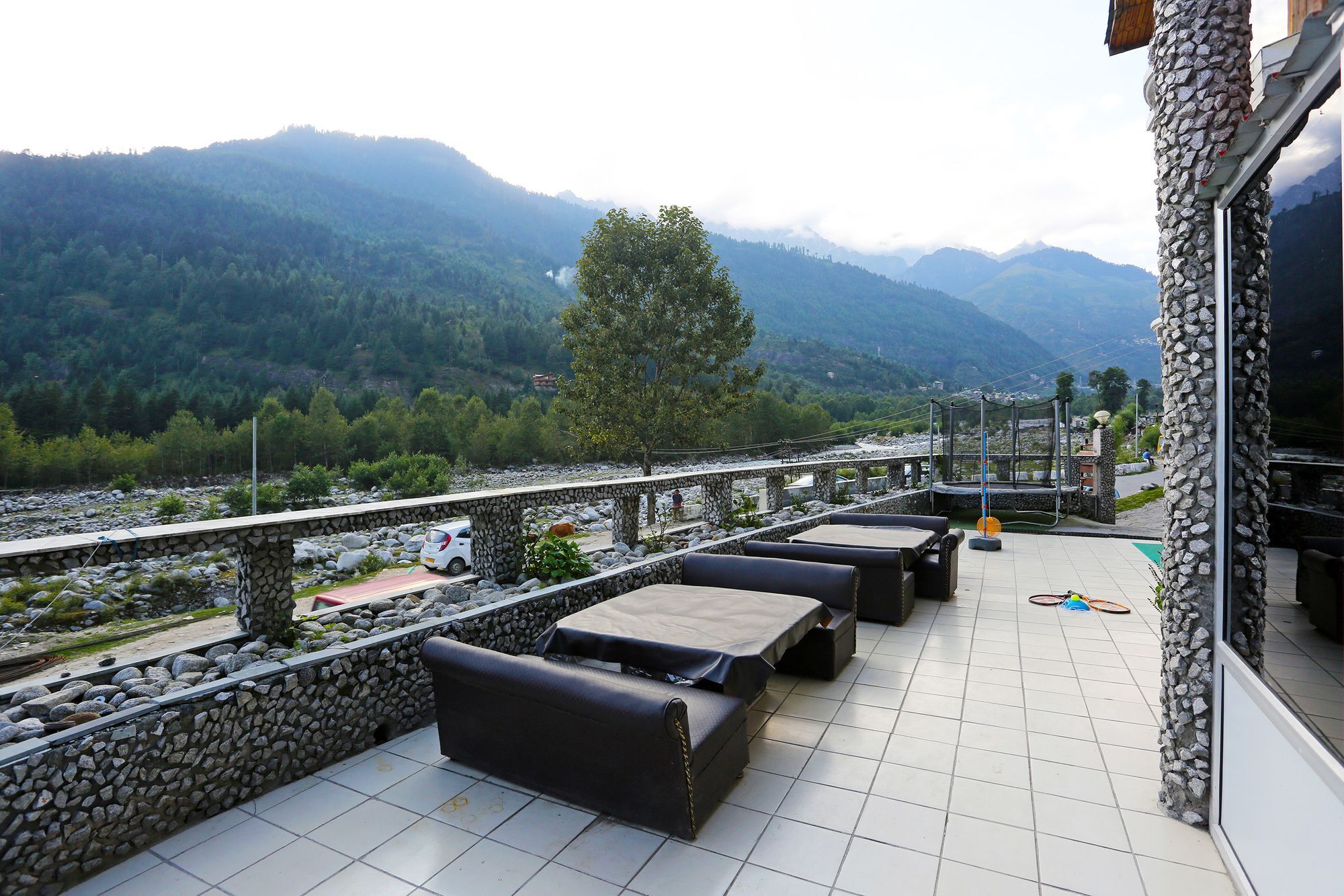 Oyo 9392 Riverine 2* Manali (Himachal Pradesh)