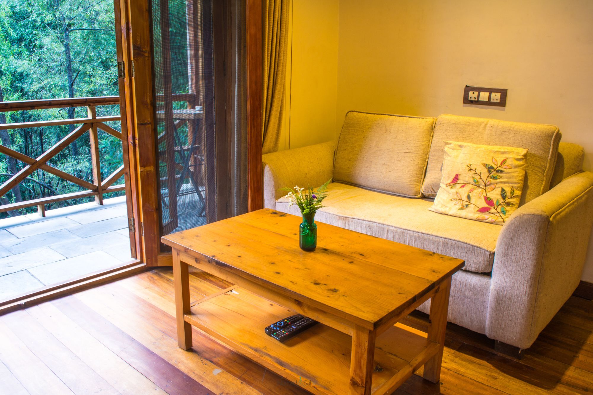 Hotel Tall Trees Manali (Himachal Pradesh)