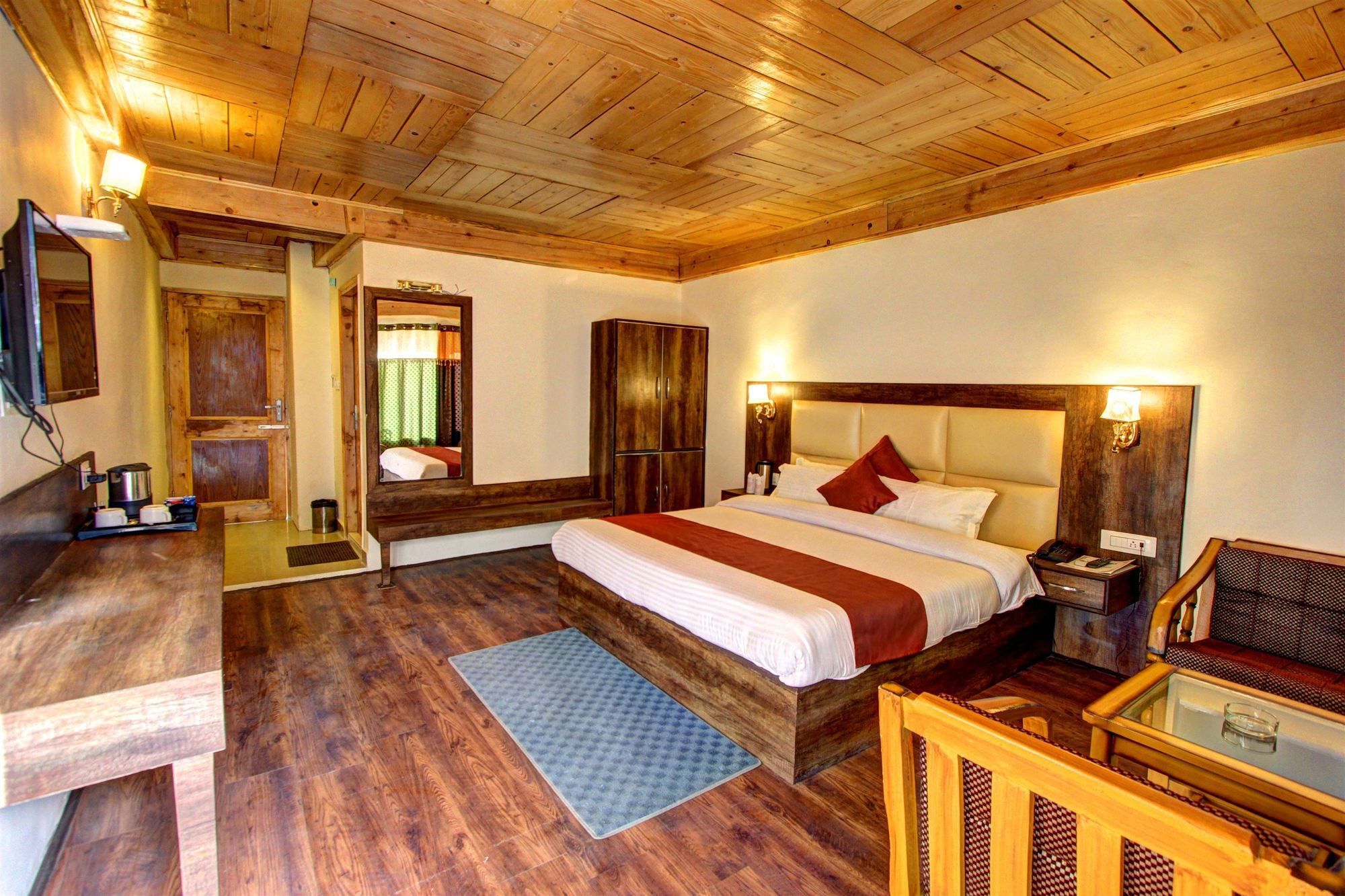 Sunrise 3* Manali (Himachal Pradesh)