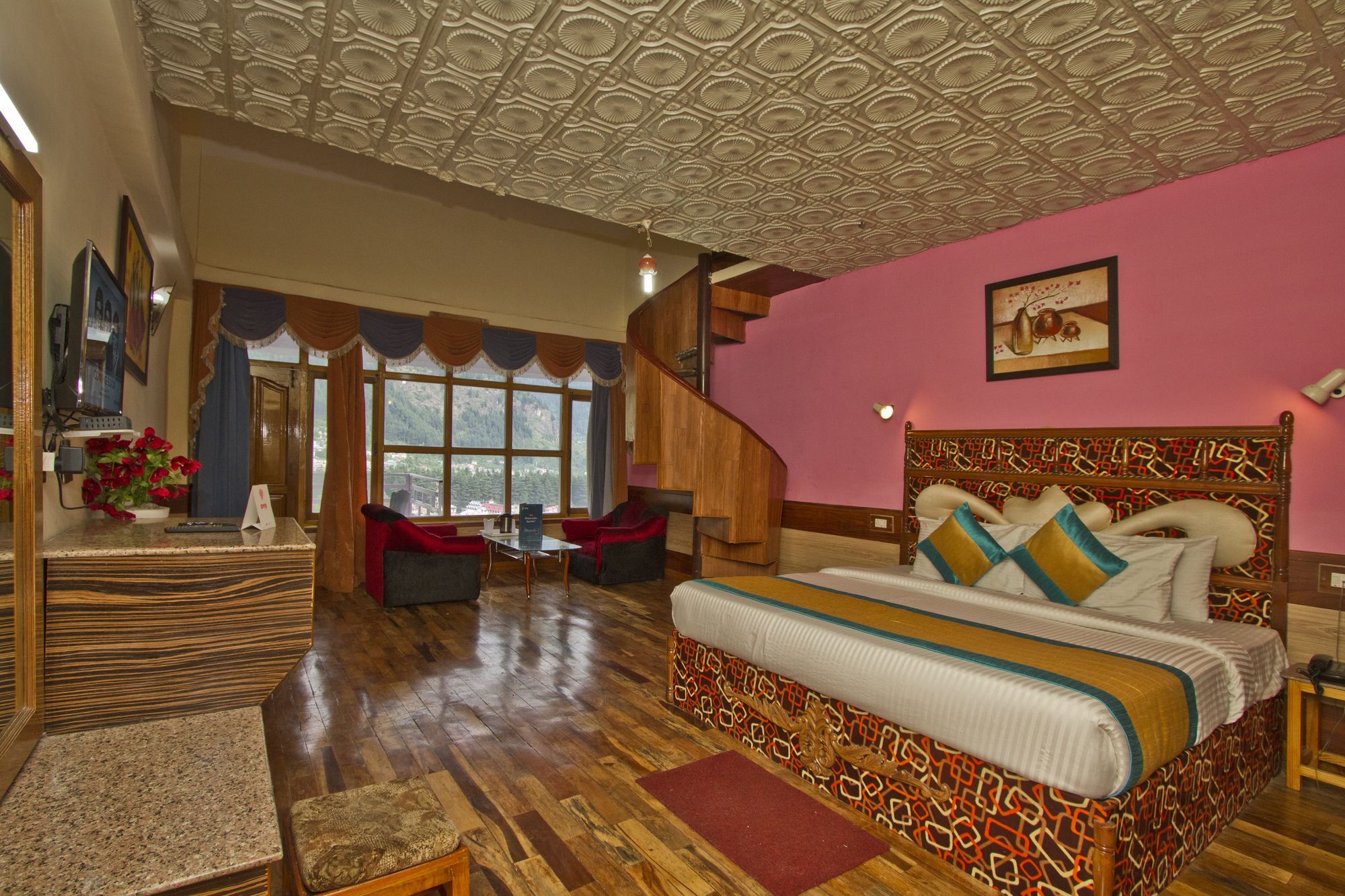 Oyo 162 Hadimba Road Manali (Himachal Pradesh)