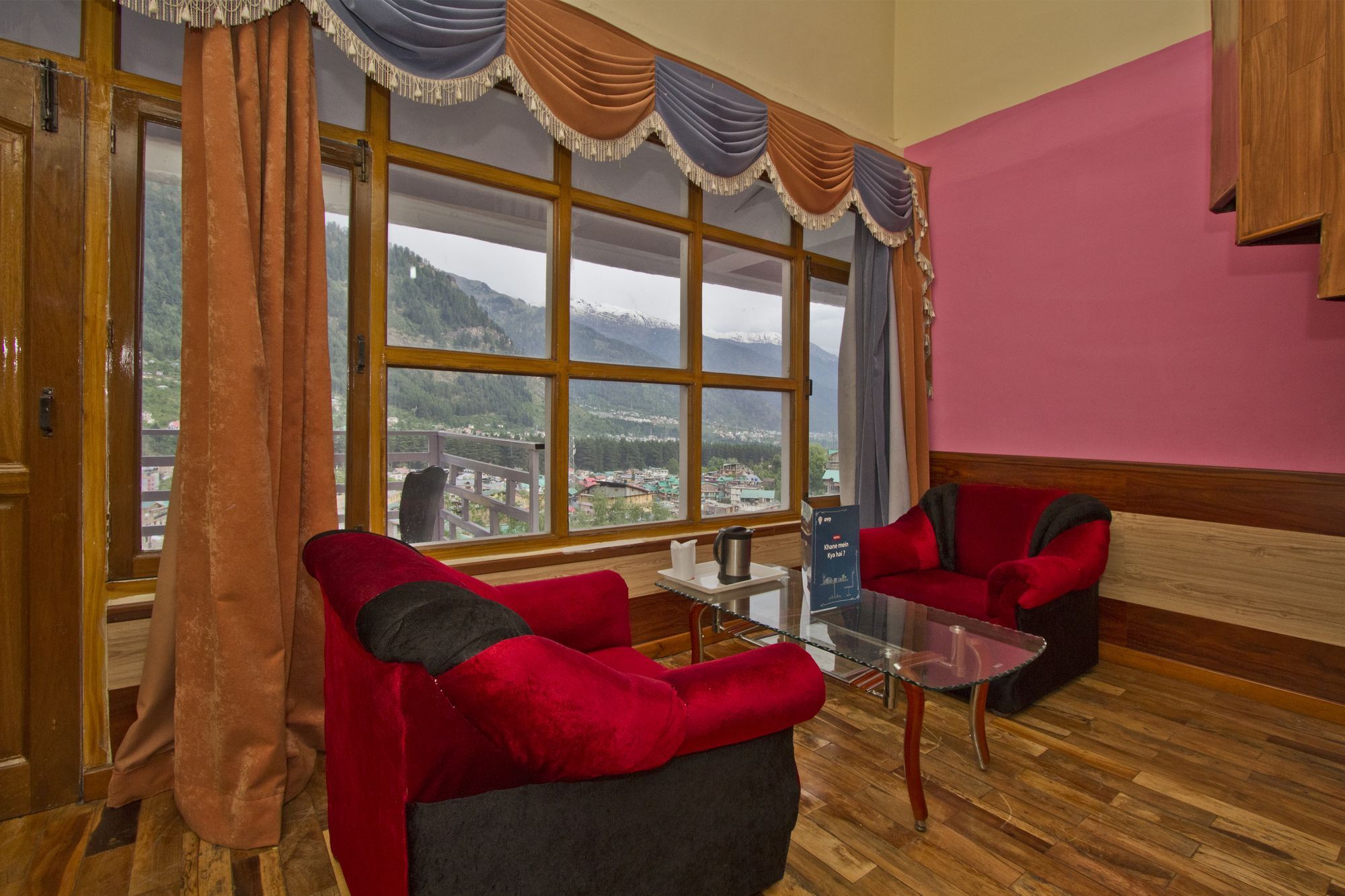 Hotel Oyo 162 Hadimba Road 3*