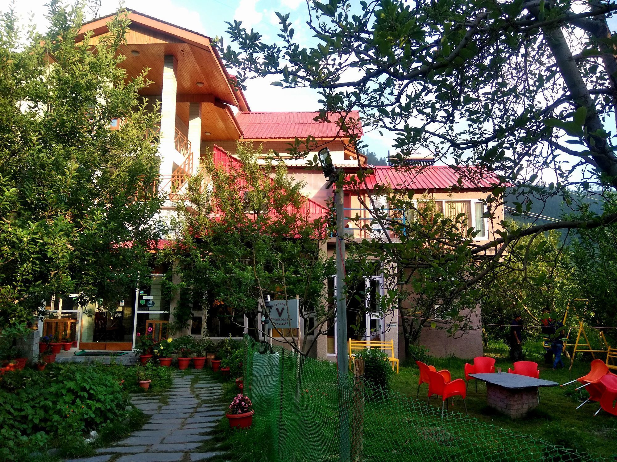 Resort Bharhka Countryside 3*