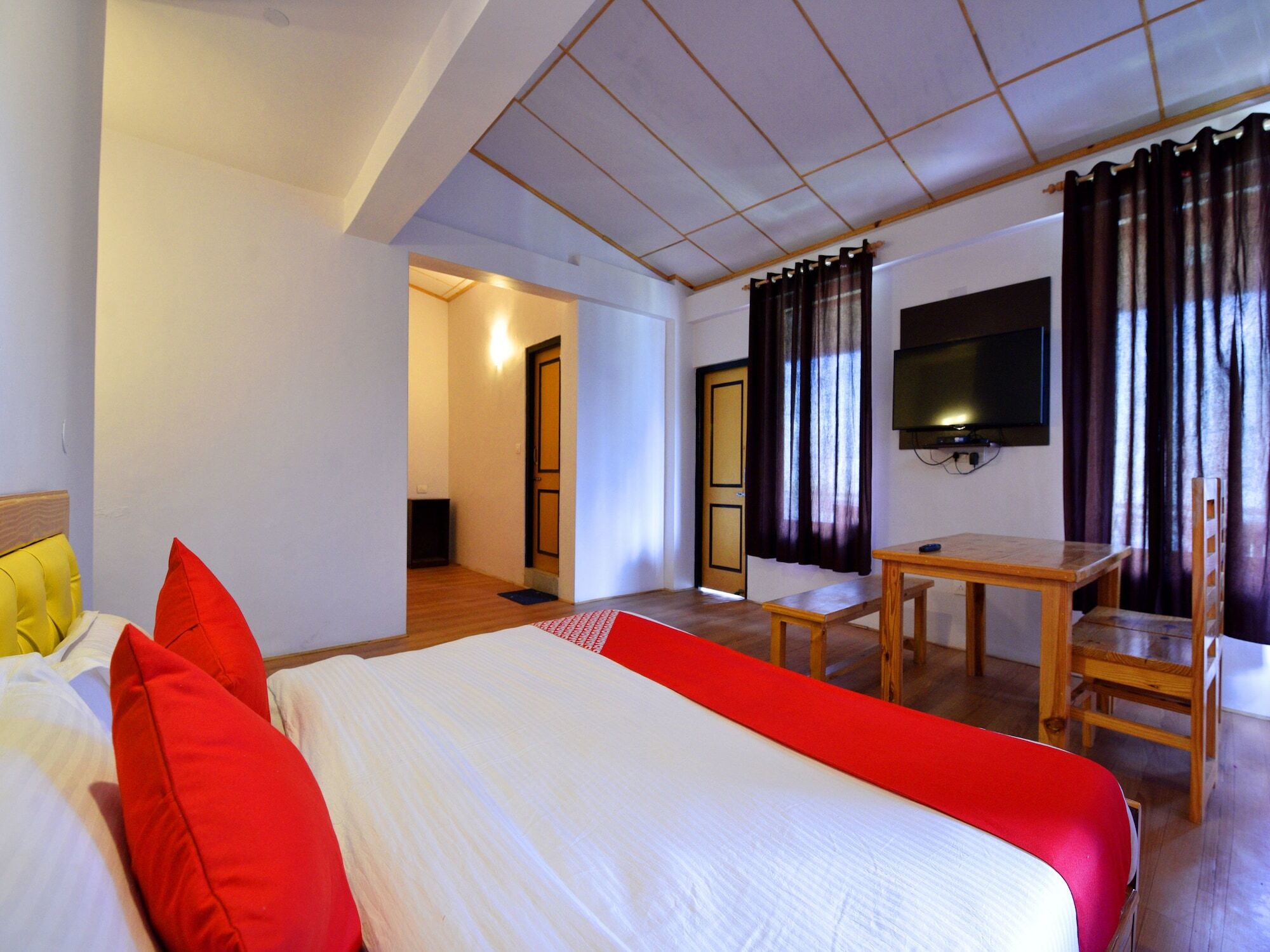 Oyo 16361 Heaven On Earth 2* Manali (Himachal Pradesh)