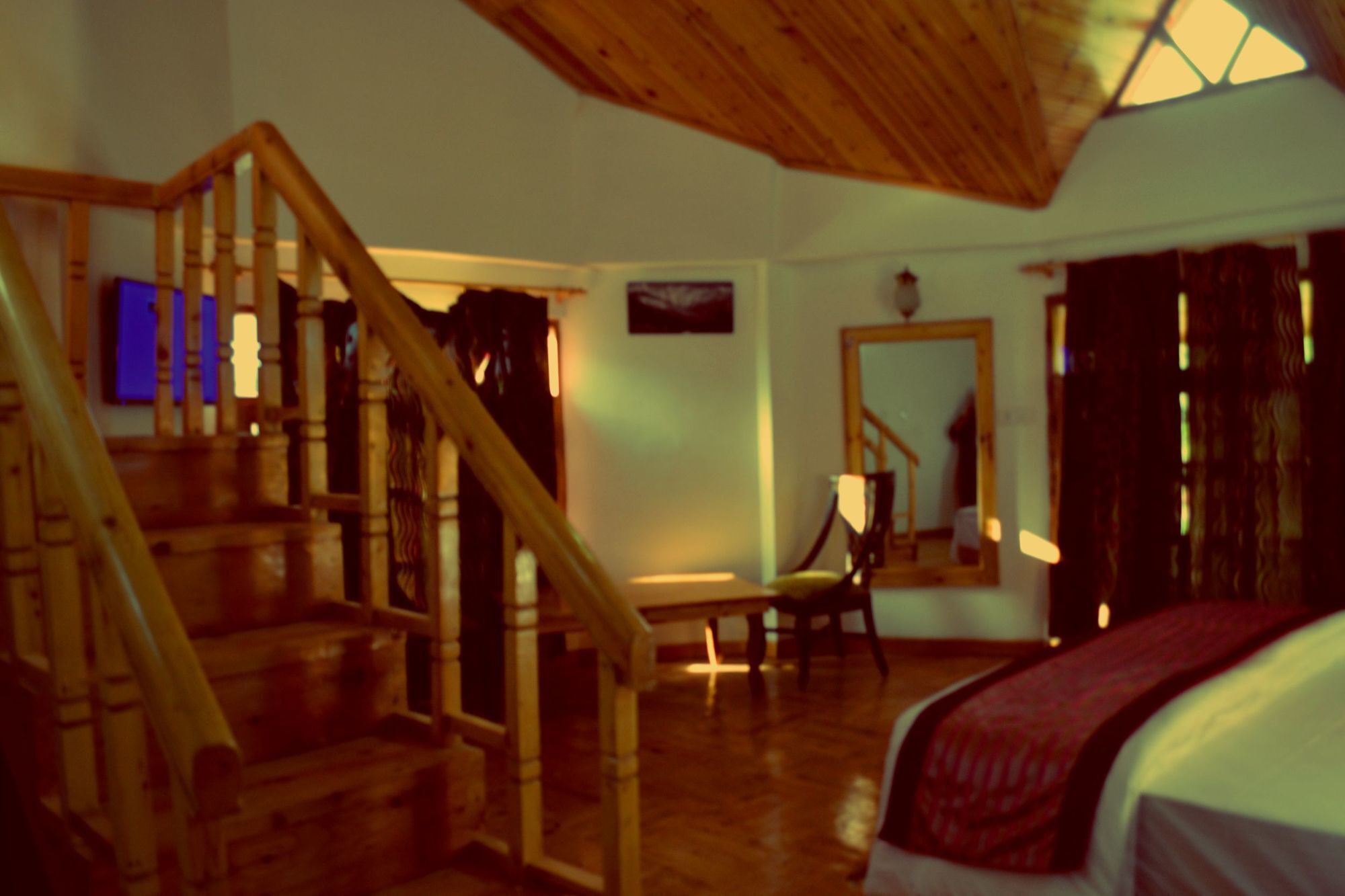 Resort Bharhka Countryside Manali (Himachal Pradesh)