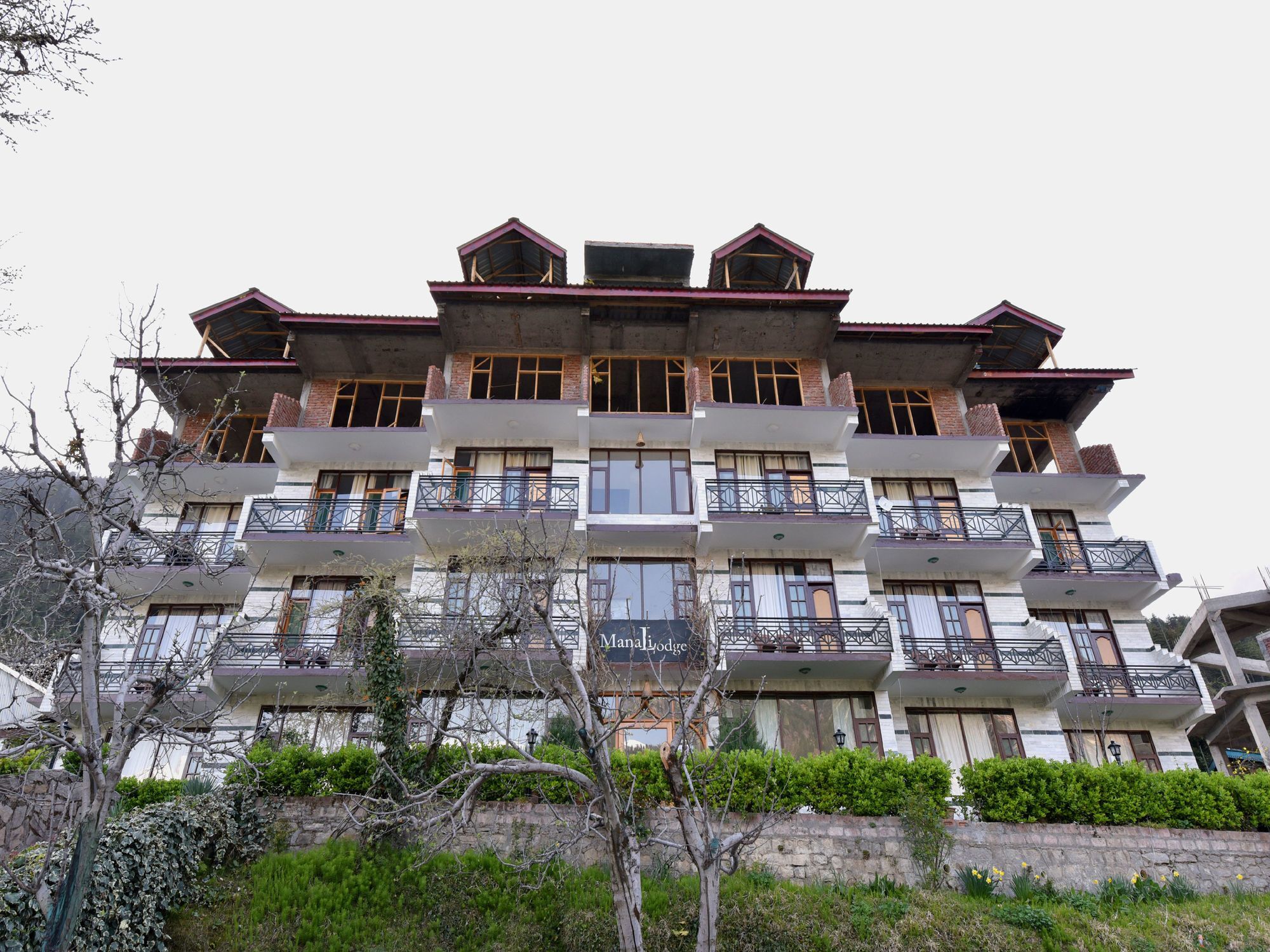 Oyo 12735 The 3*