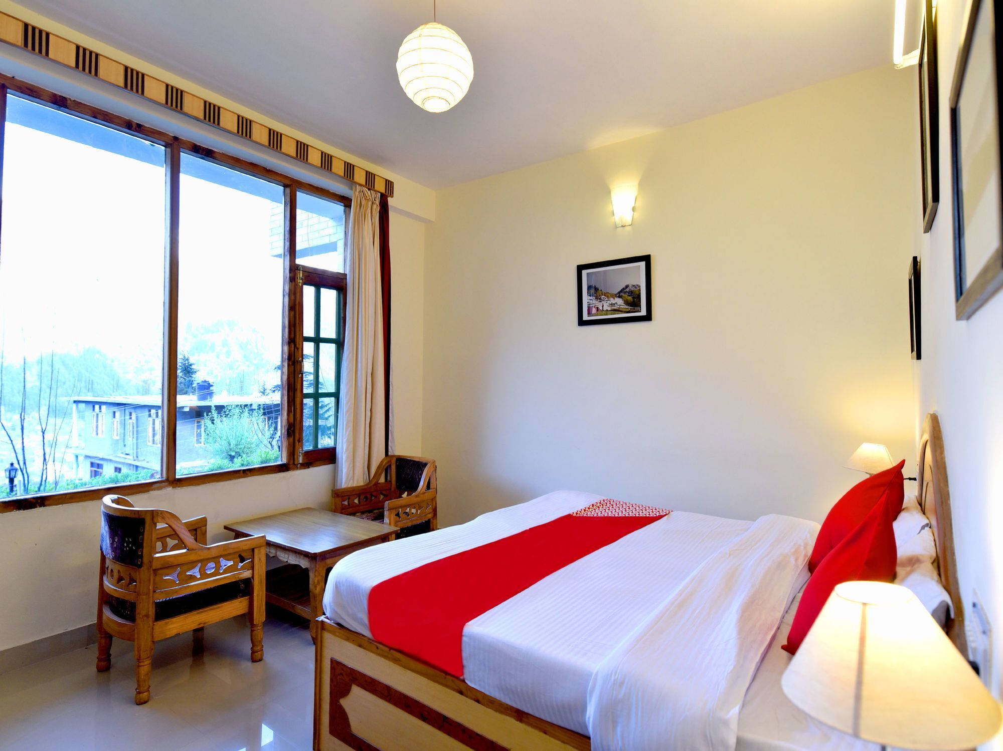 Oyo 12735 The 3* Manali (Himachal Pradesh)