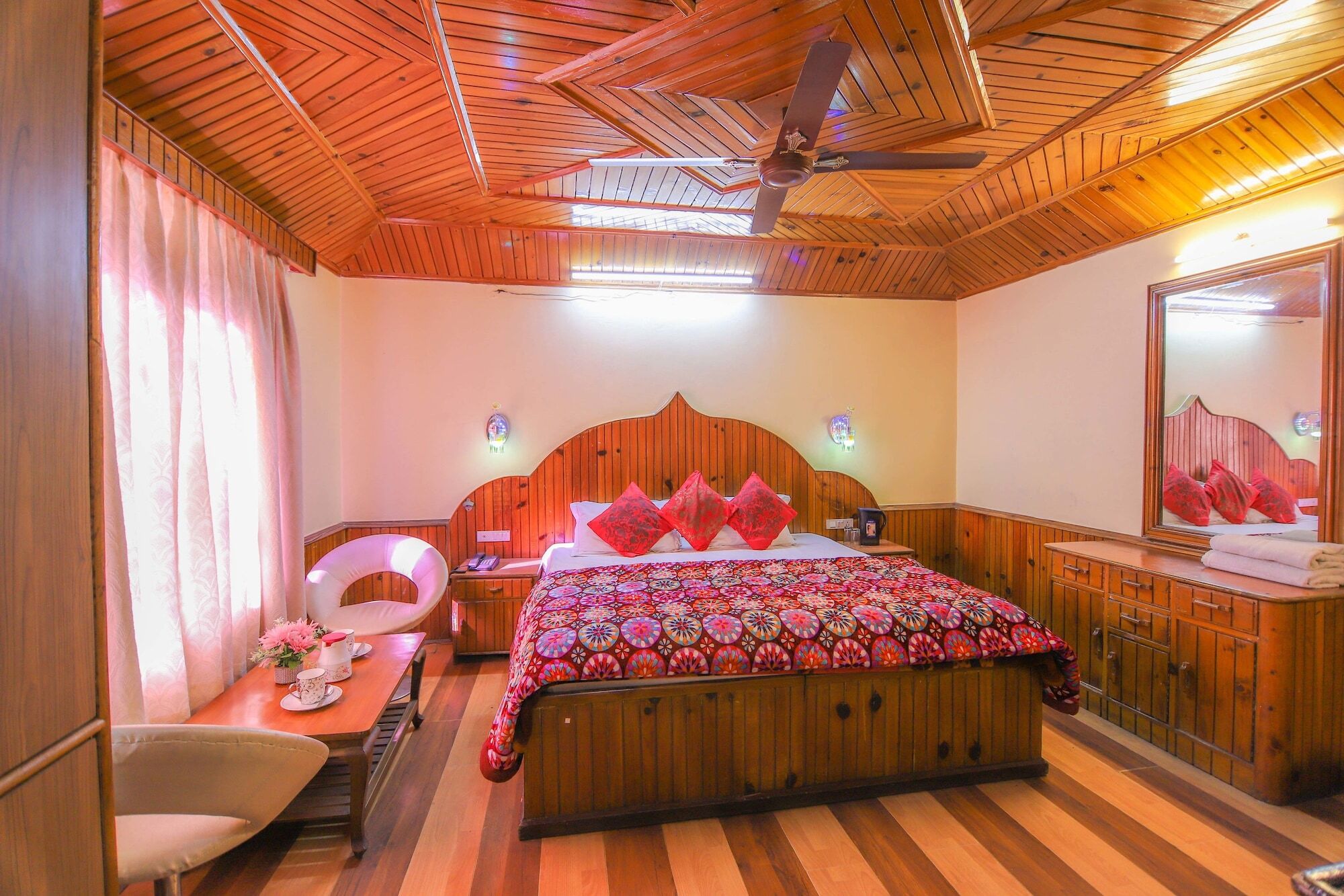 V Royal Kalinga 3*