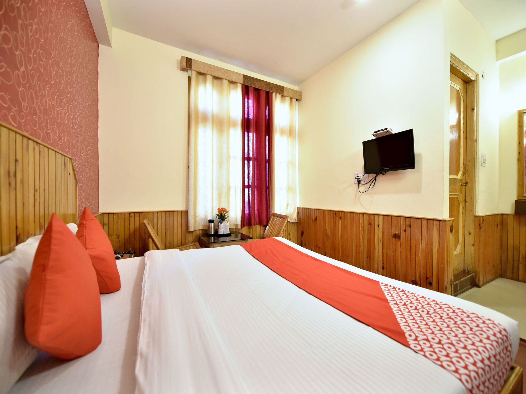 Hotel Oyo 12439 Ride At Hill 3*