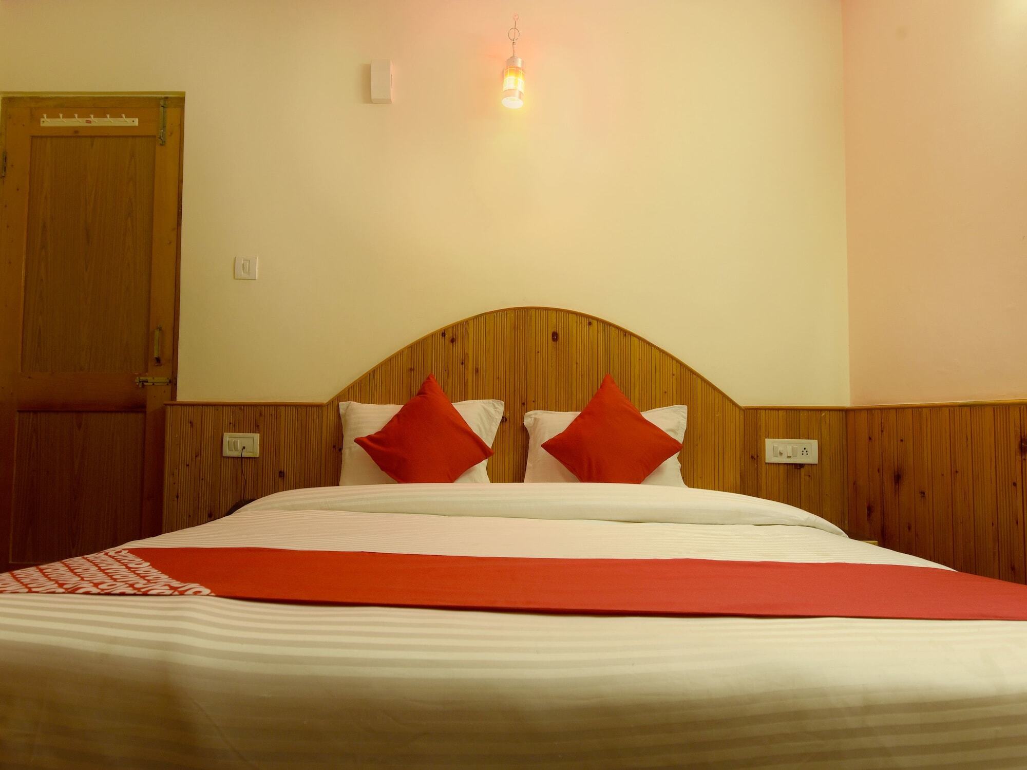 Hotel Oyo 18337 Dishant