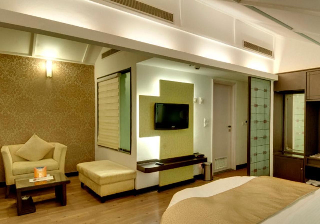 Resort Apple Country Resorts- A Vegetarian Place 4*