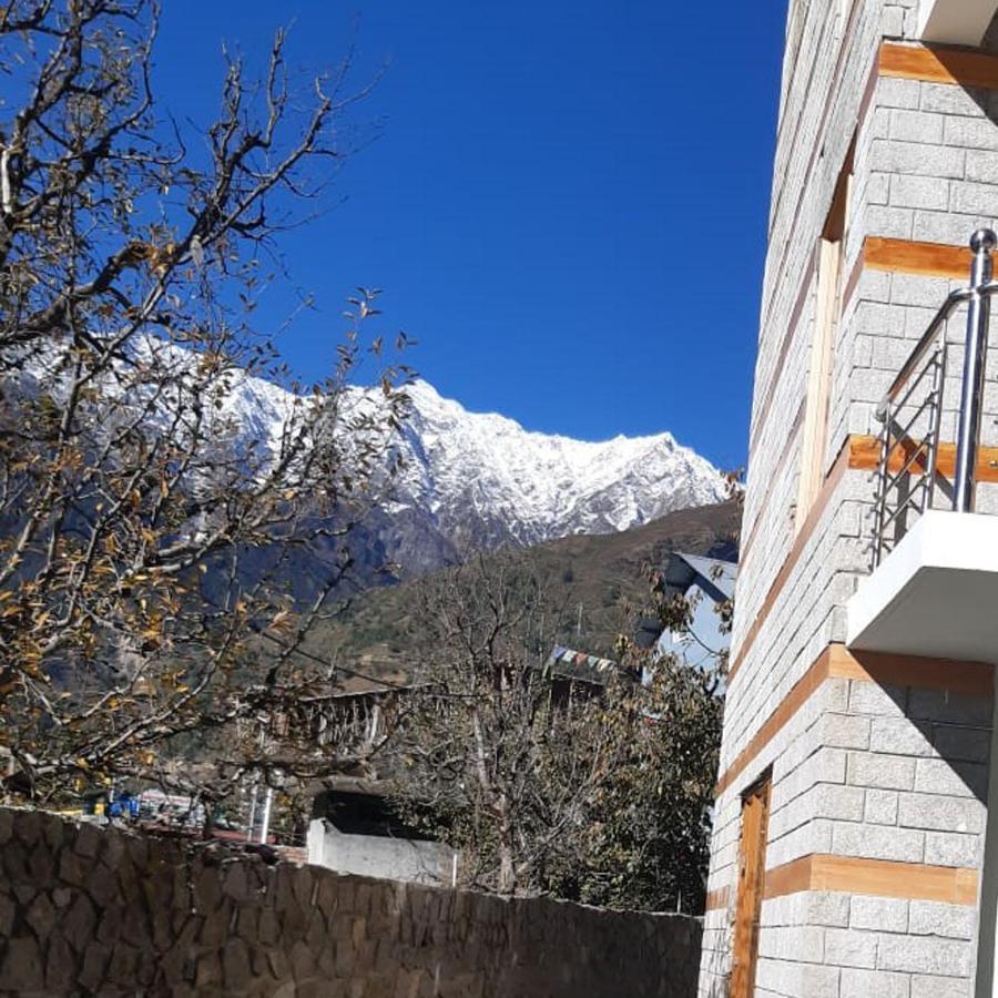 Nehru Kund Heights By Jitainn Manali (Himachal Pradesh)