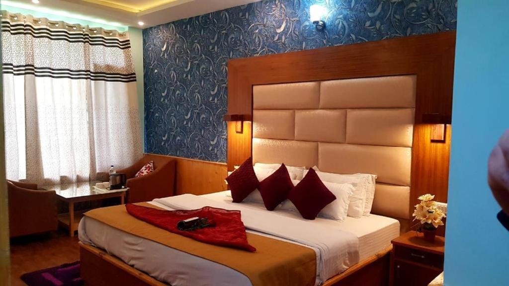 Hotel Jannat Manali (Himachal Pradesh)